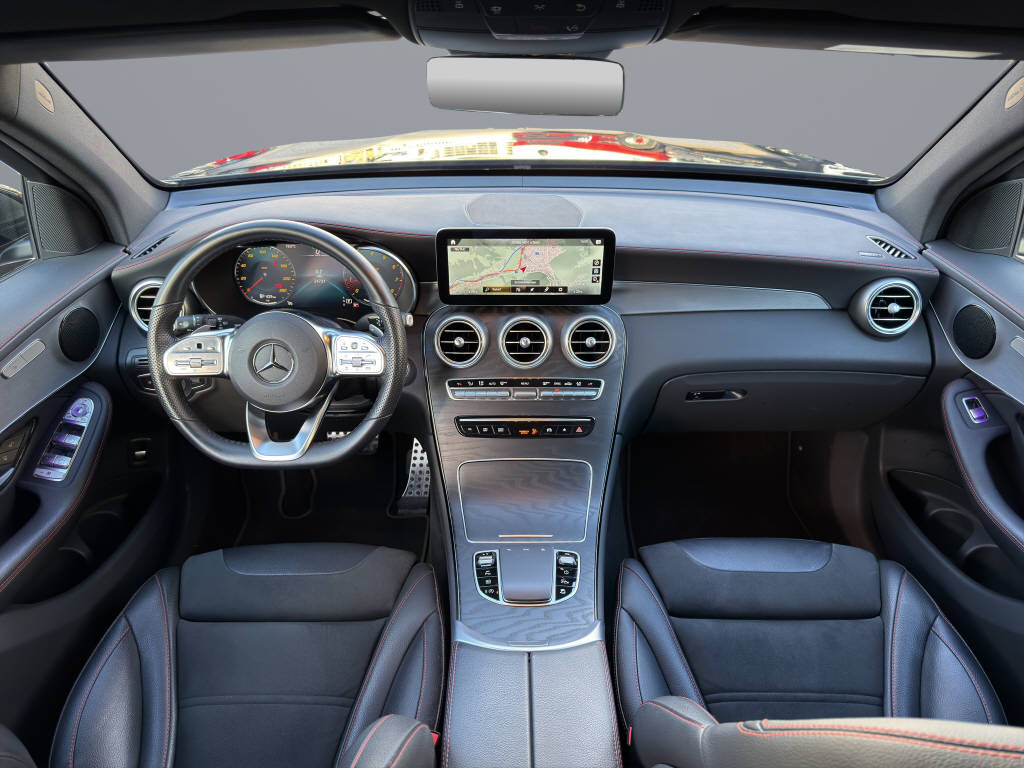 MERCEDES-BENZ GLC 200 AMG Line 4m-image-8