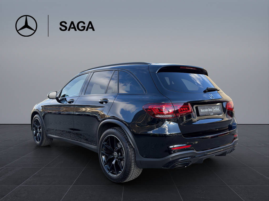 MERCEDES-BENZ GLC 200 AMG Line 4m-showroom-element-3