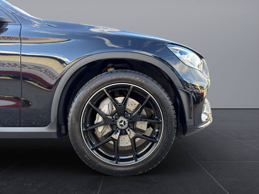 MERCEDES-BENZ GLC 200 AMG Line 4m-image-16