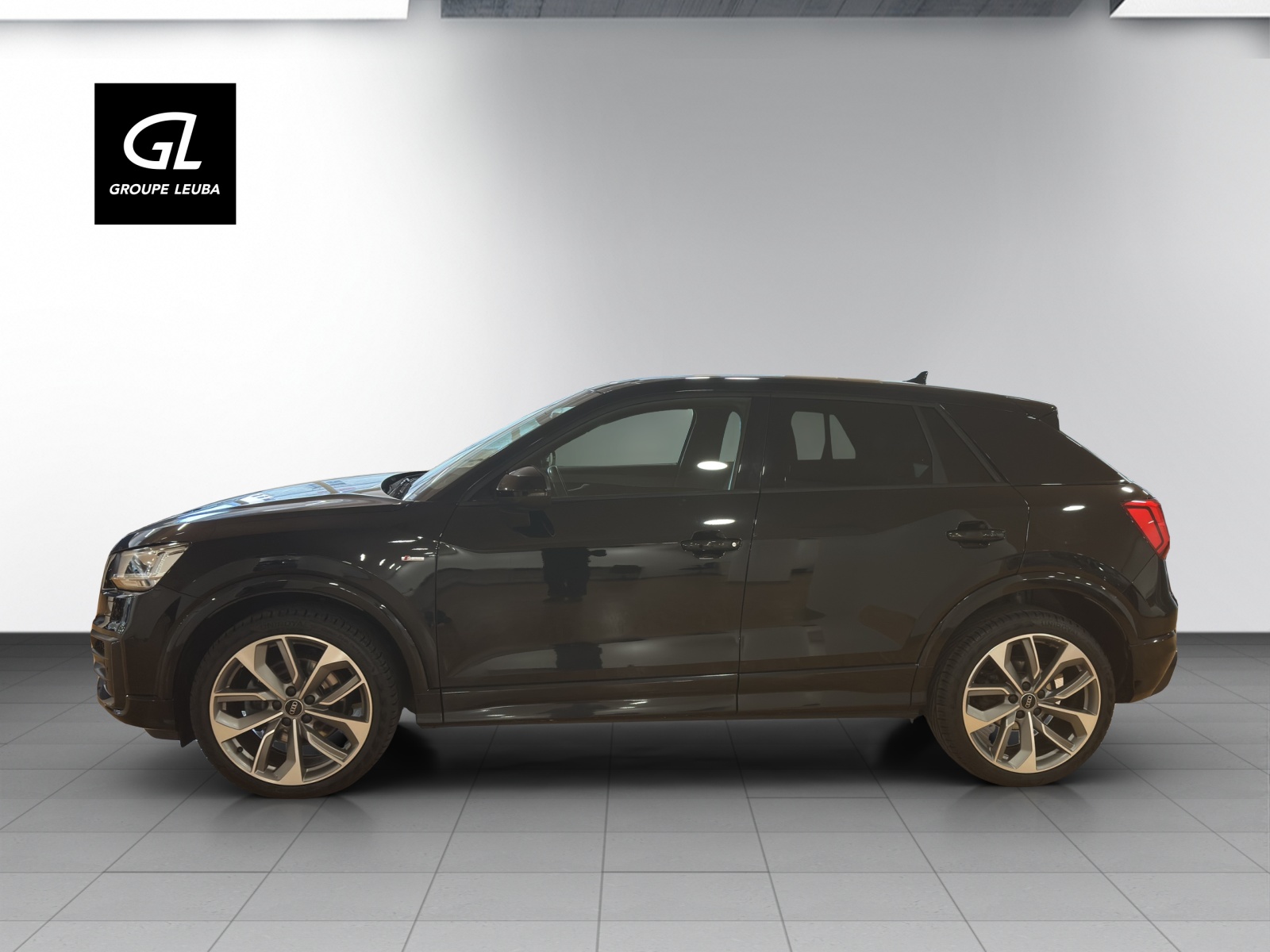 AUDI Q2 40 TFSI Sport quattro S-tronic-showroom-element-2
