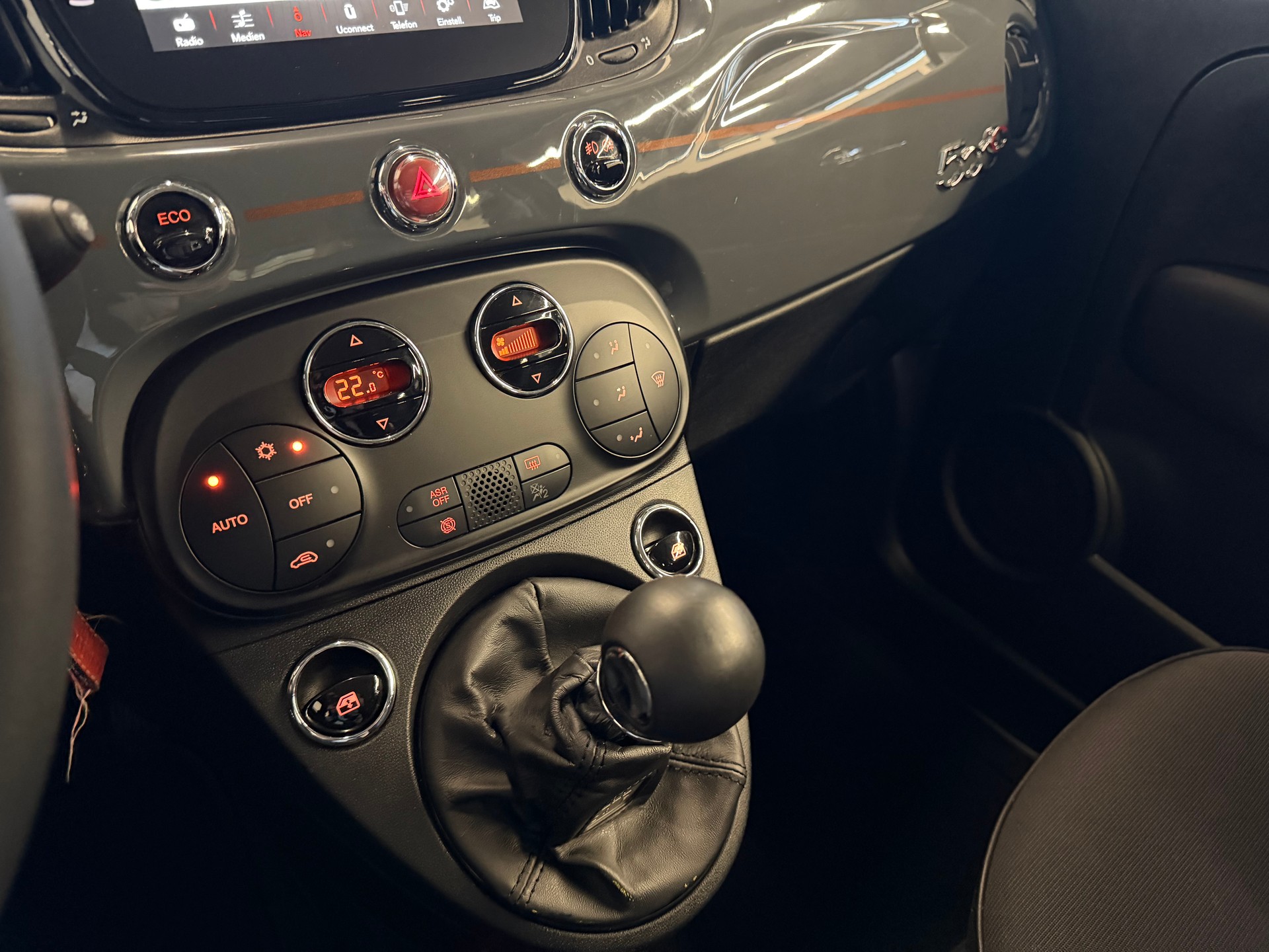 FIAT 500C 0.9 Twinair Collezione-image-16