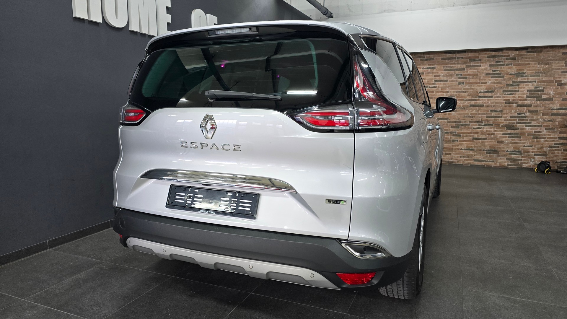 RENAULT Espace 1.6 dCi Intens-image-10