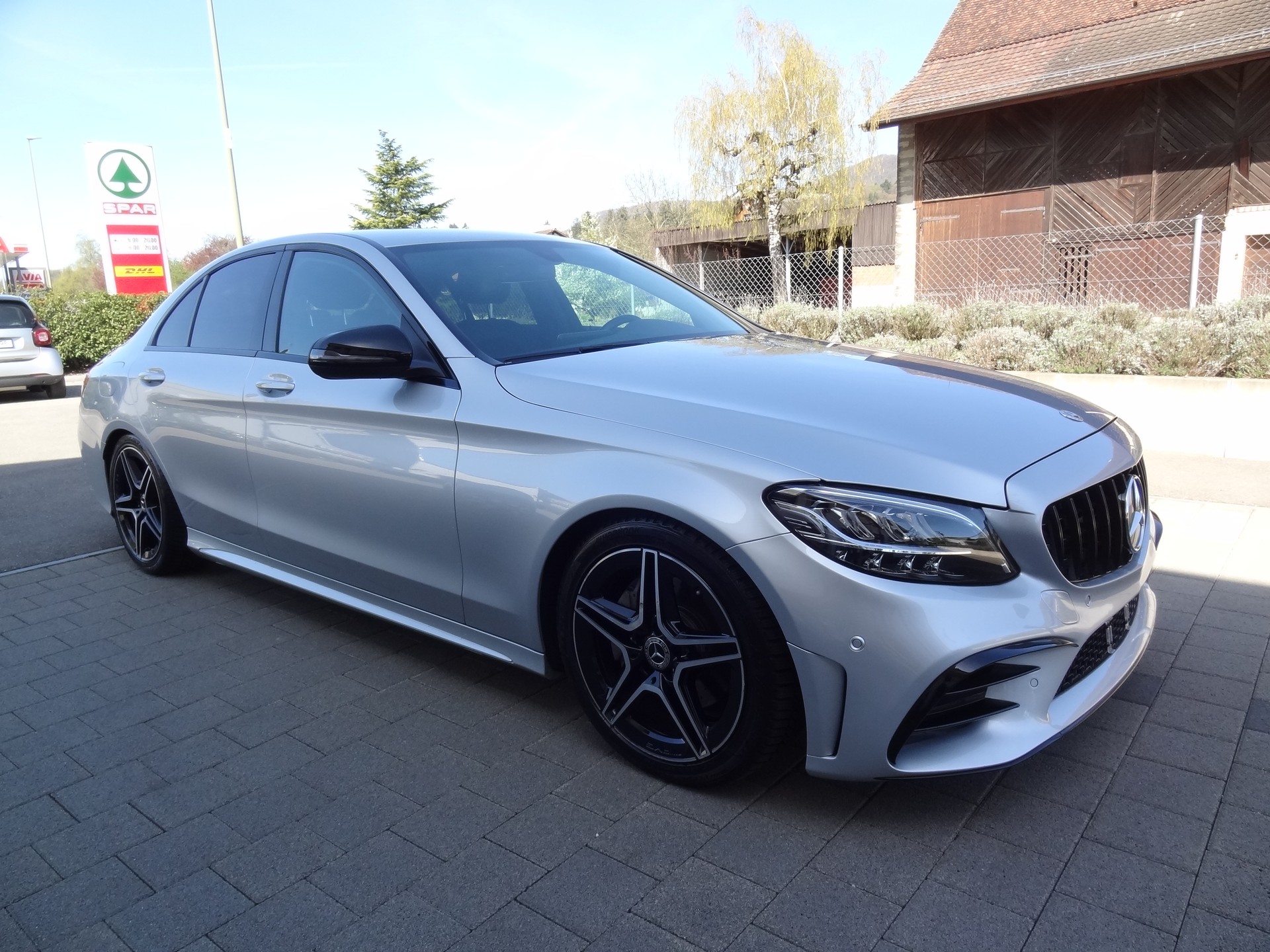 MERCEDES-BENZ C 220 d AMG Line * Night Edition * 9G-Tronic-showroom-element-3