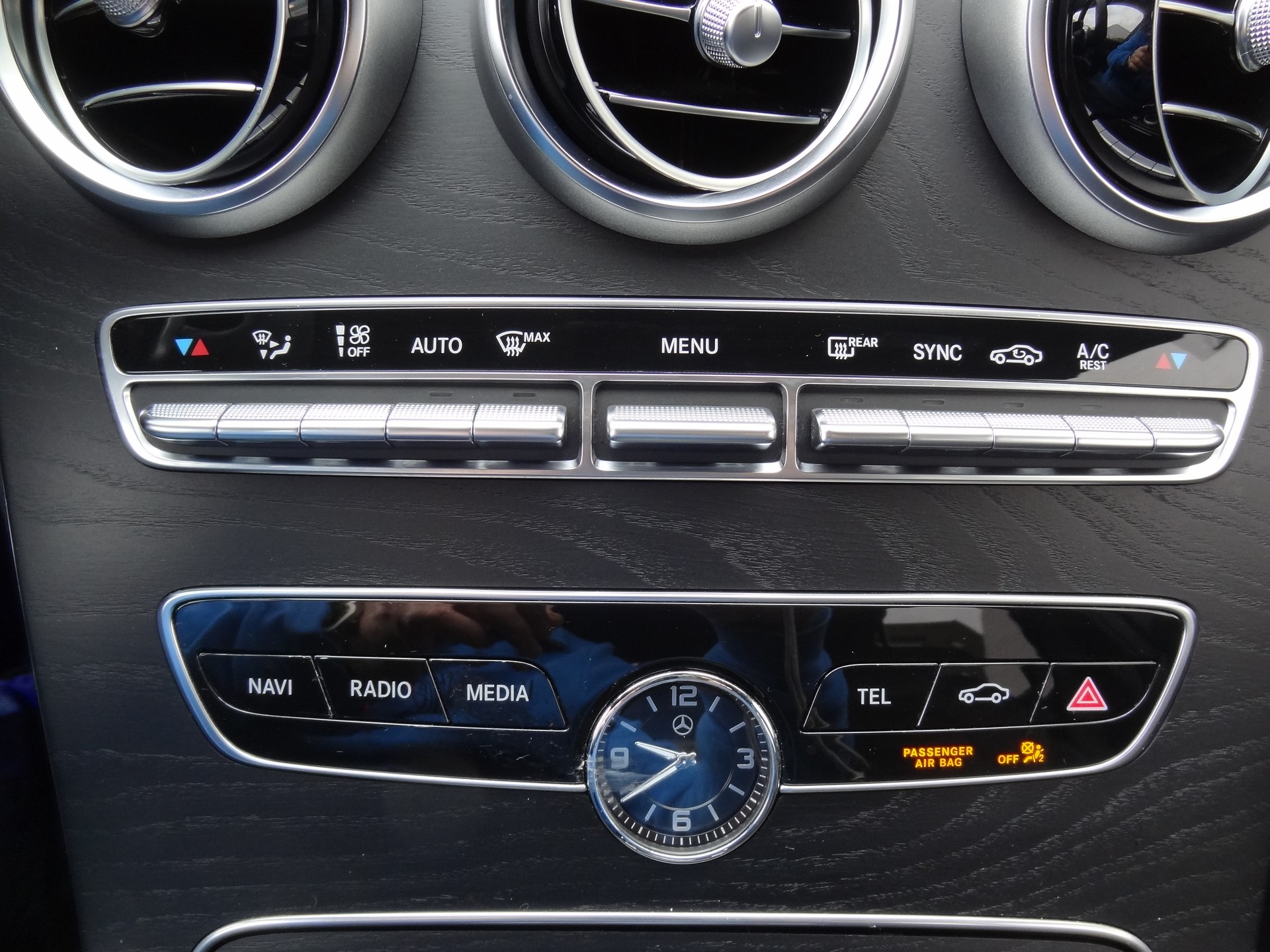 MERCEDES-BENZ C 220 d AMG Line * Night Edition * 9G-Tronic-image-21