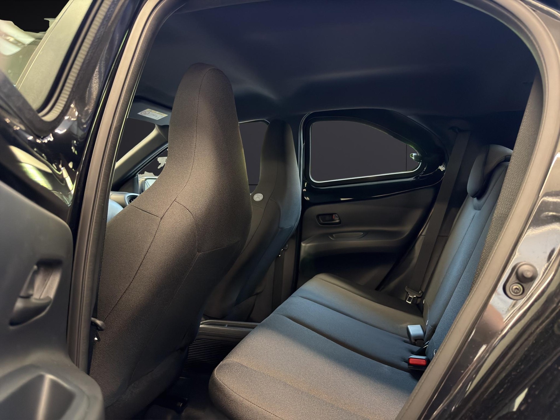 TOYOTA Aygo X 1.5 VVT-i HSD Trend-image-10