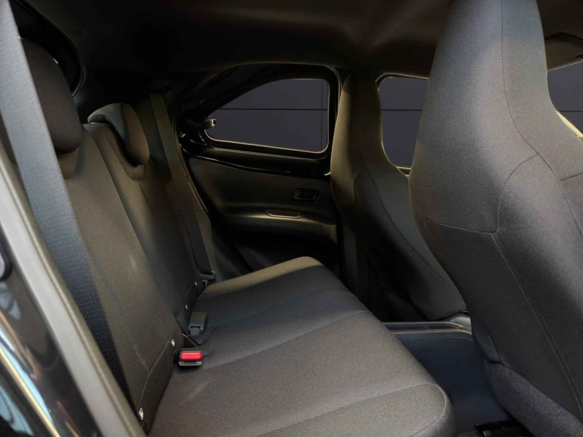 TOYOTA Aygo X 1.5 VVT-i HSD Trend-image-11