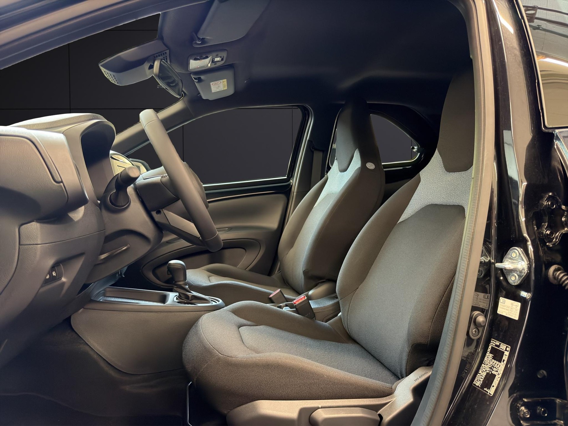 TOYOTA Aygo X 1.5 VVT-i HSD Trend-image-8