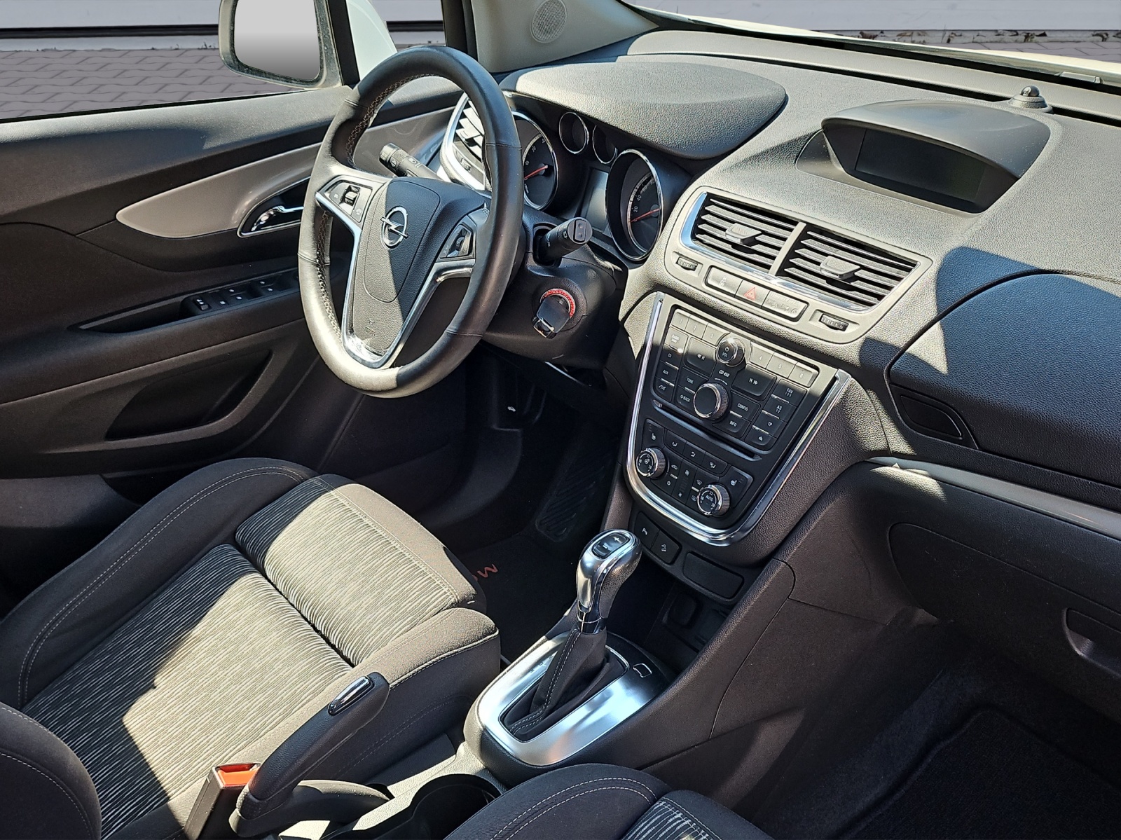 OPEL Mokka 1.4i 16V Turbo Enjoy 2WD Automatik-image-11