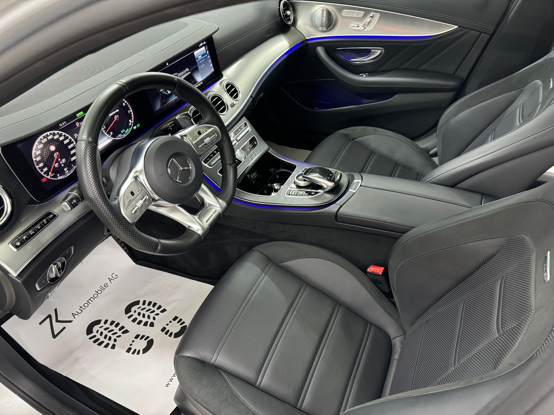 MERCEDES-BENZ Mercedes-AMG E 53 4MATIC+ T-Modell 9G-Tronic / 360° Kamera / Panoramadach / Head-Up-Display / Leder / Sitzheizung/Kühlung /-image-7