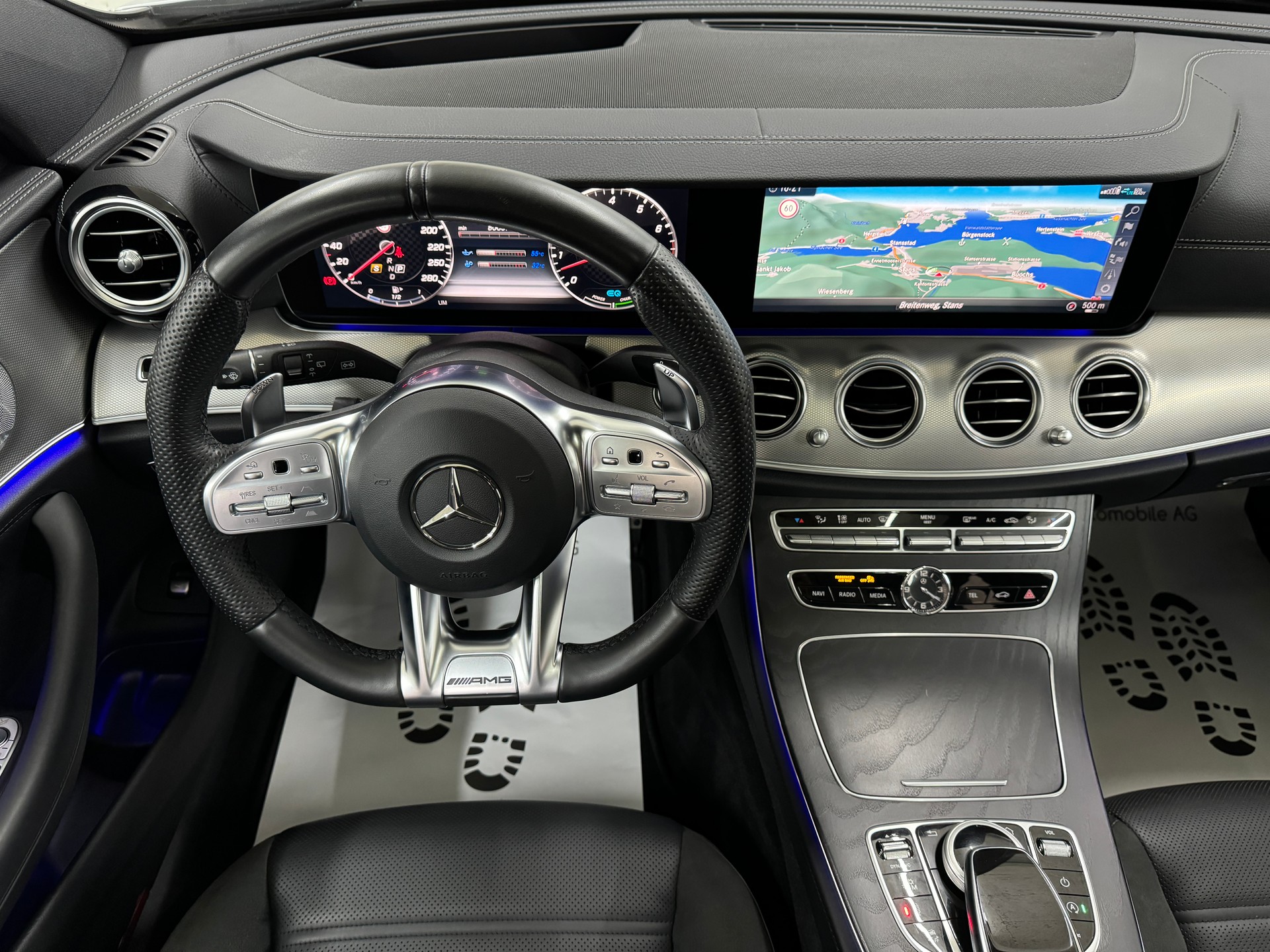 MERCEDES-BENZ Mercedes-AMG E 53 4MATIC+ T-Modell 9G-Tronic / 360° Kamera / Panoramadach / Head-Up-Display / Leder / Sitzheizung/Kühlung /-image-11