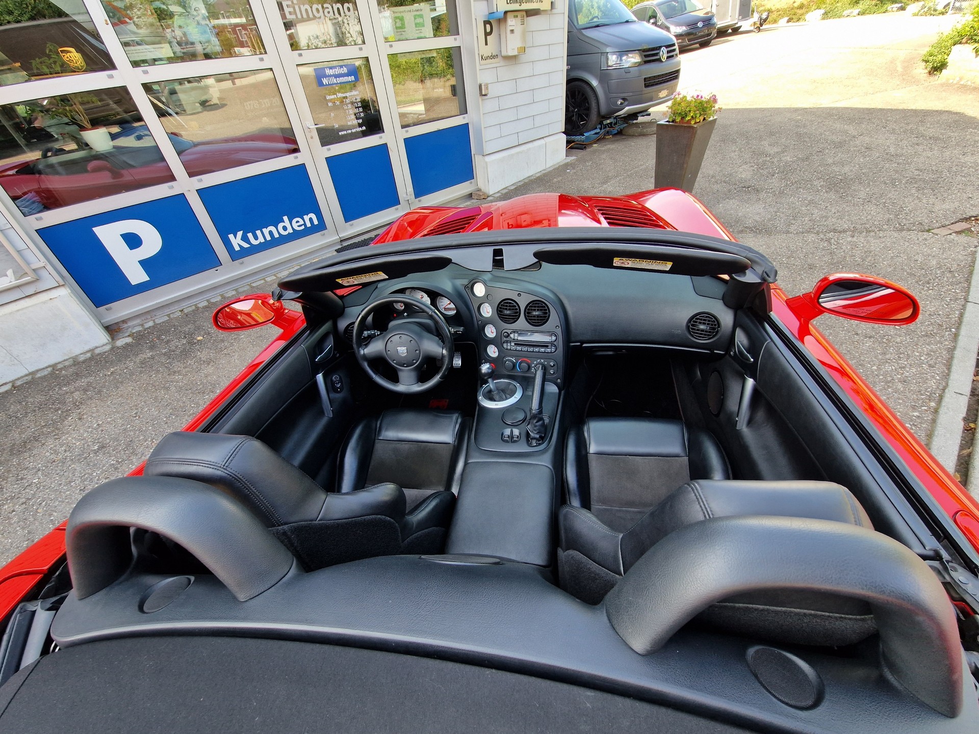 DODGE Viper SRT-10-image-9