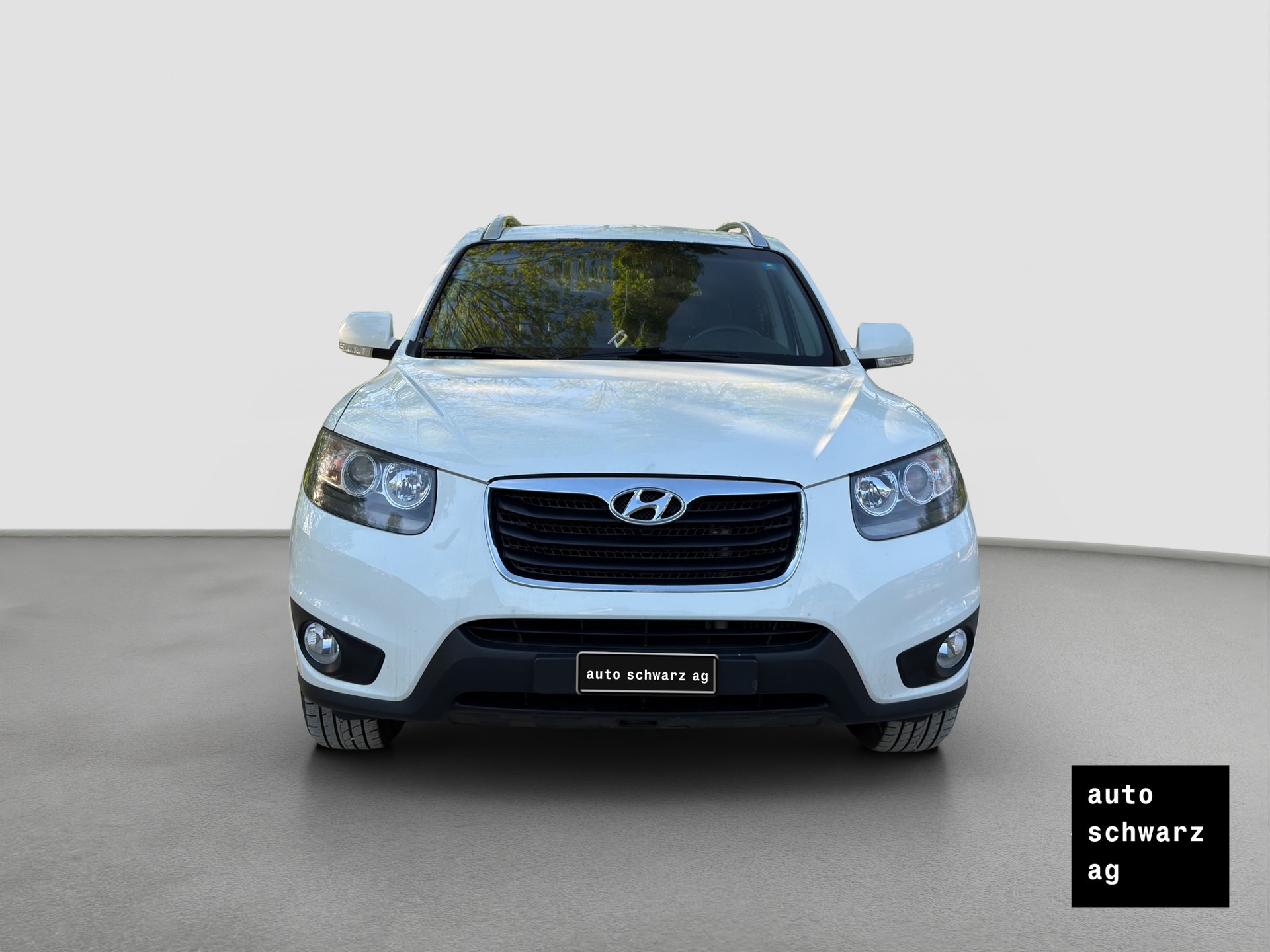 HYUNDAI Santa Fe 2.2 CRDI Swiss Plus Edition 4WD Automatic-showroom-element-1