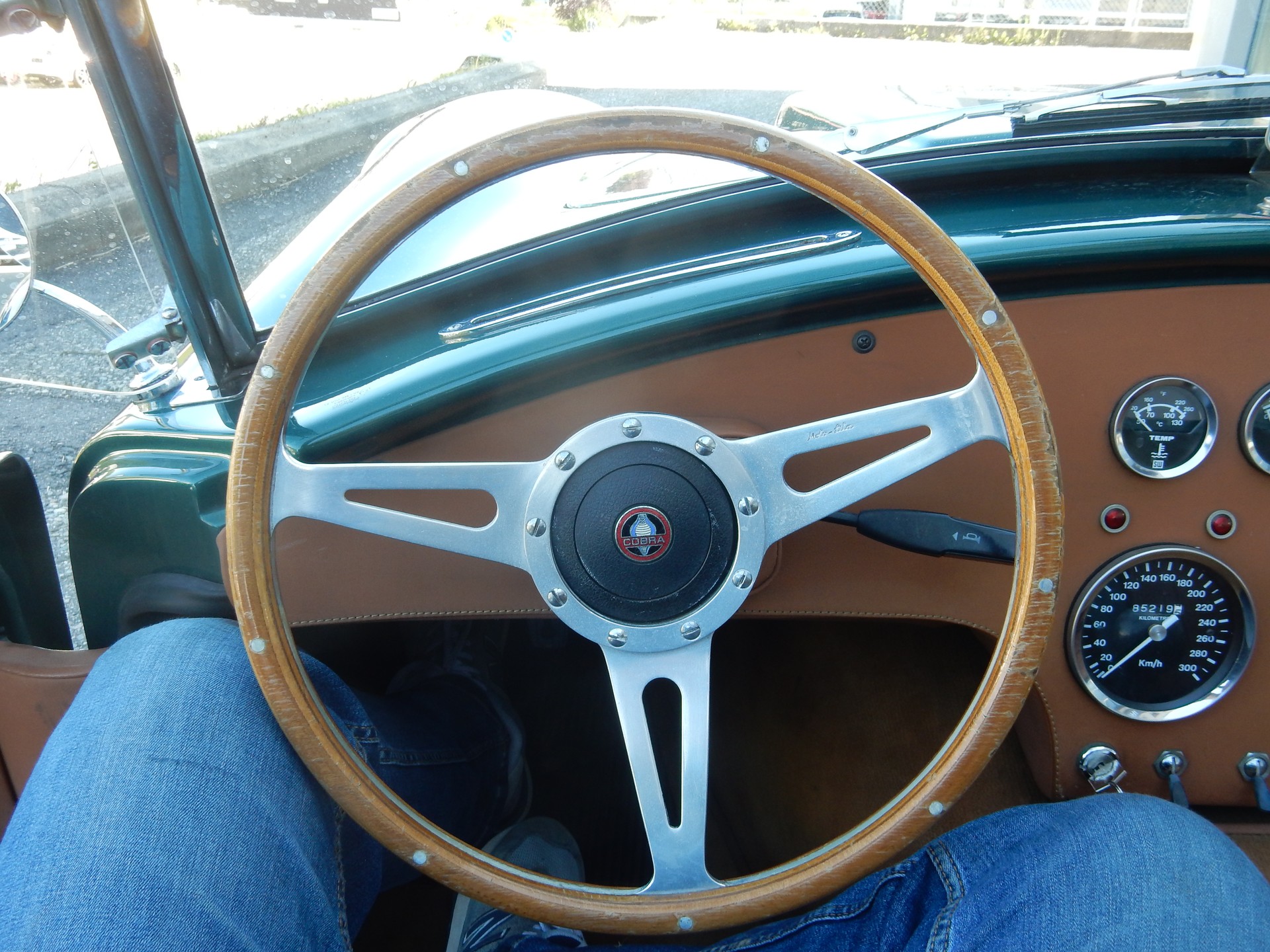 HS COBRA Réplica V8 427-image-8