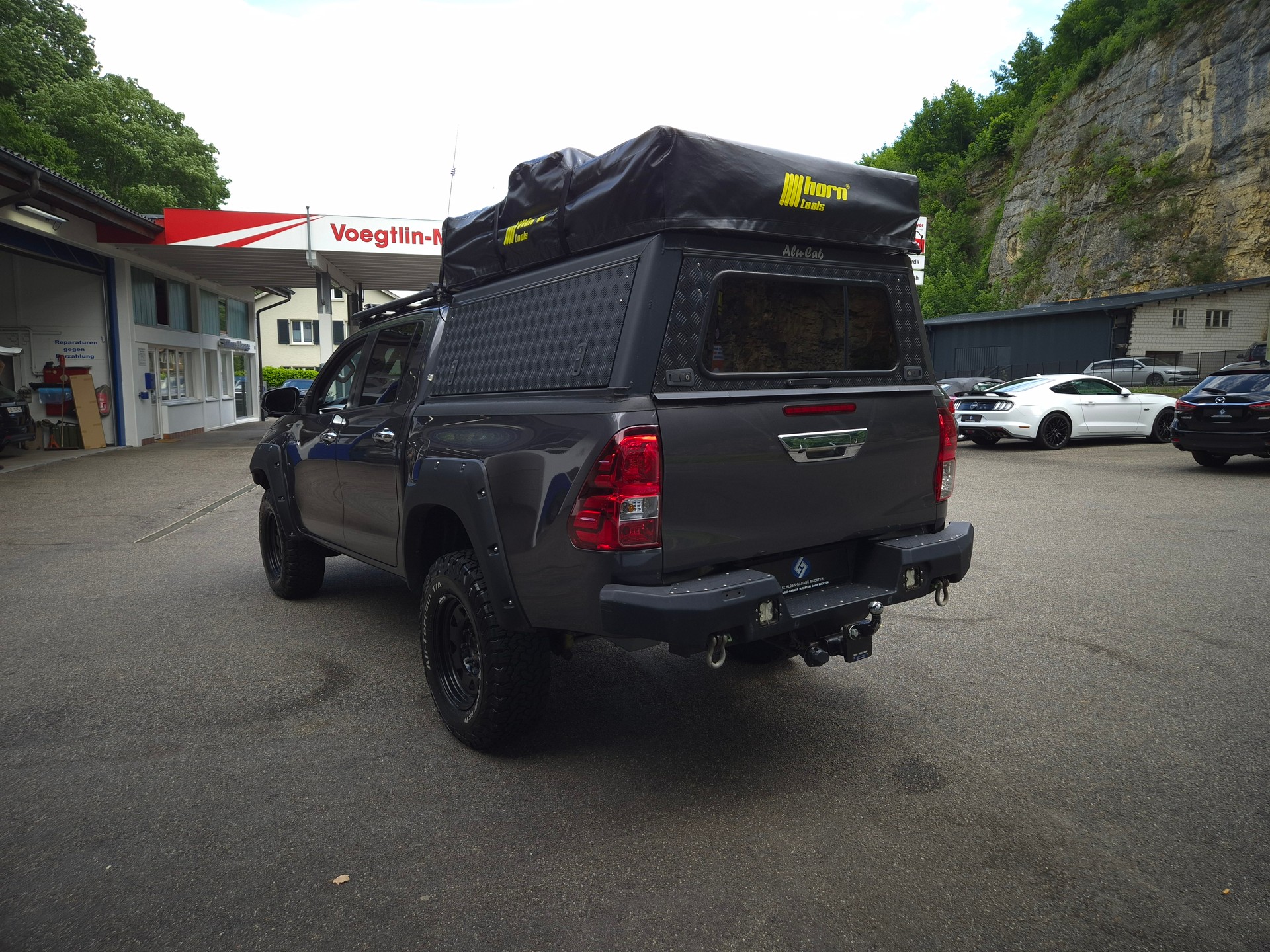 TOYOTA Hilux 2.4D-4D Style DoubleCab 4x4 A-image-9