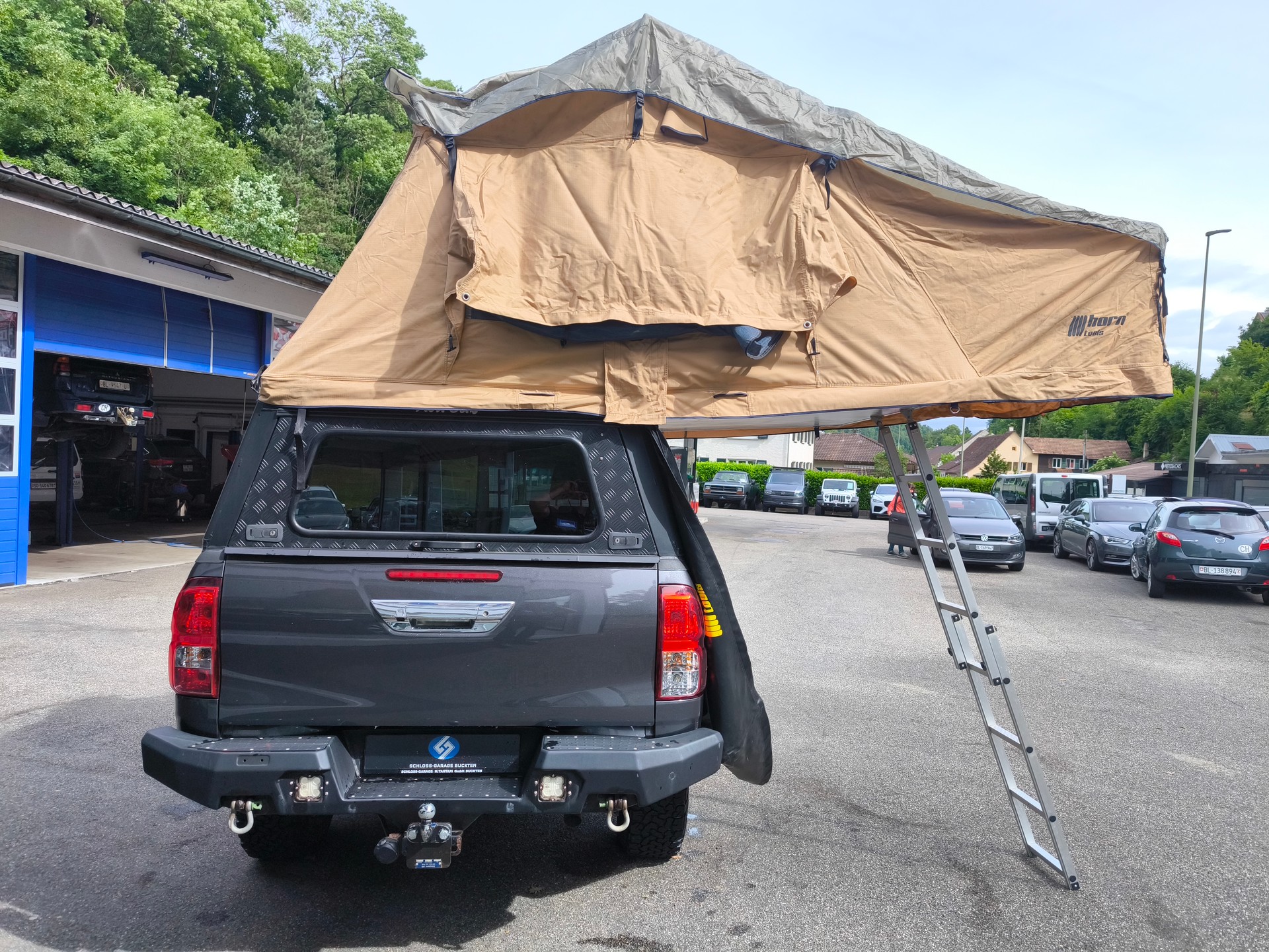 TOYOTA Hilux 2.4D-4D Style DoubleCab 4x4 A-image-11