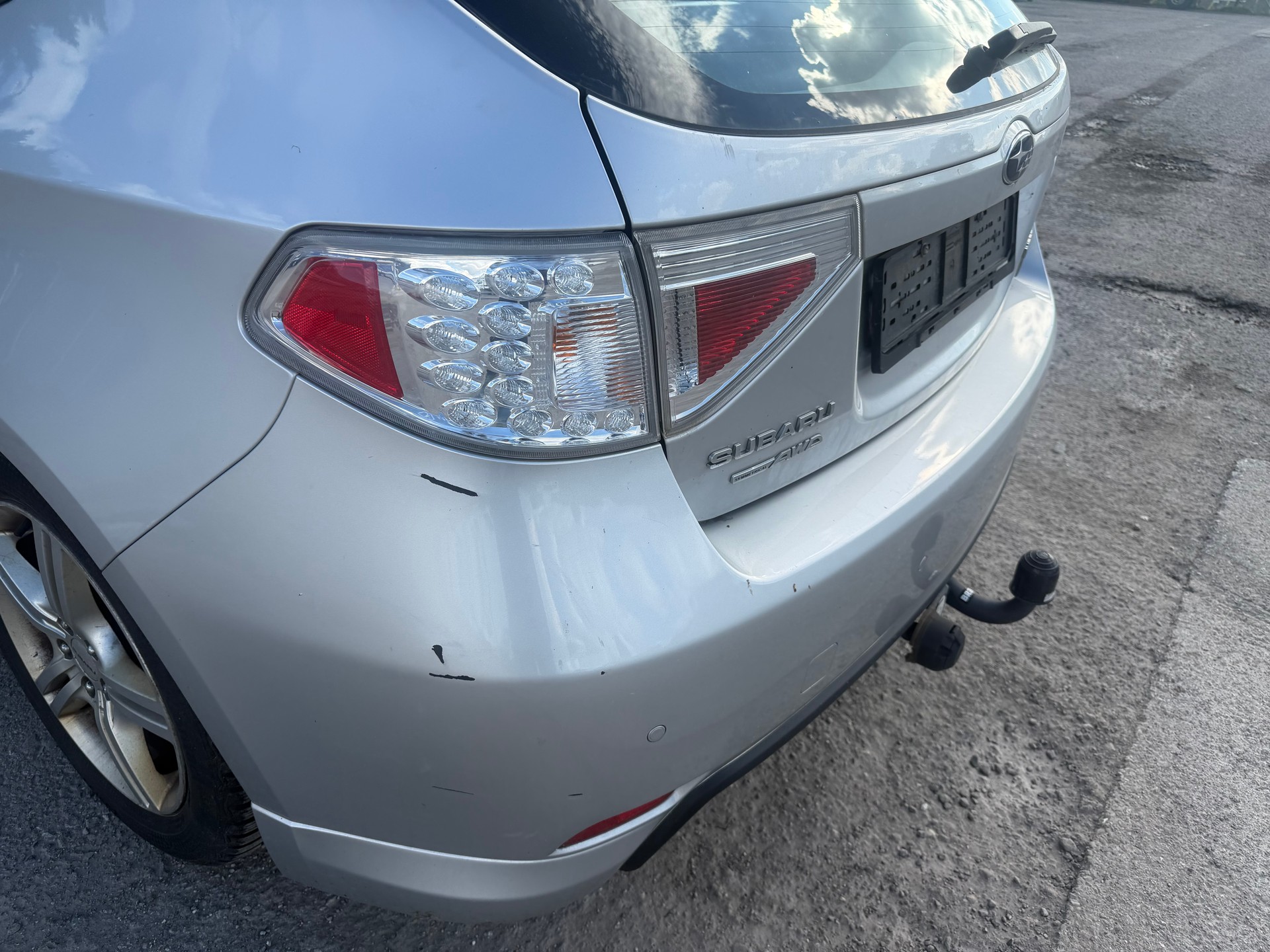 SUBARU Impreza 2.0D Comfort-image-12
