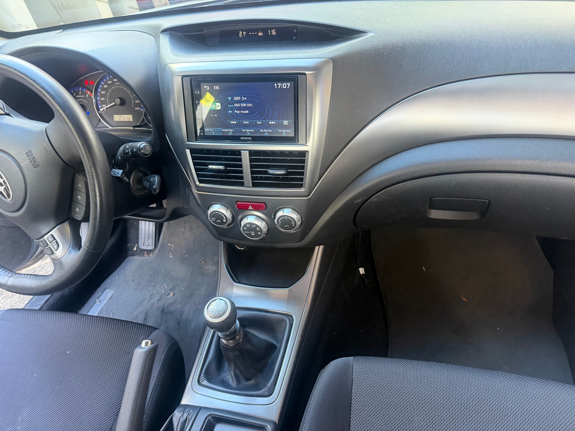 SUBARU Impreza 2.0D Comfort-image-6