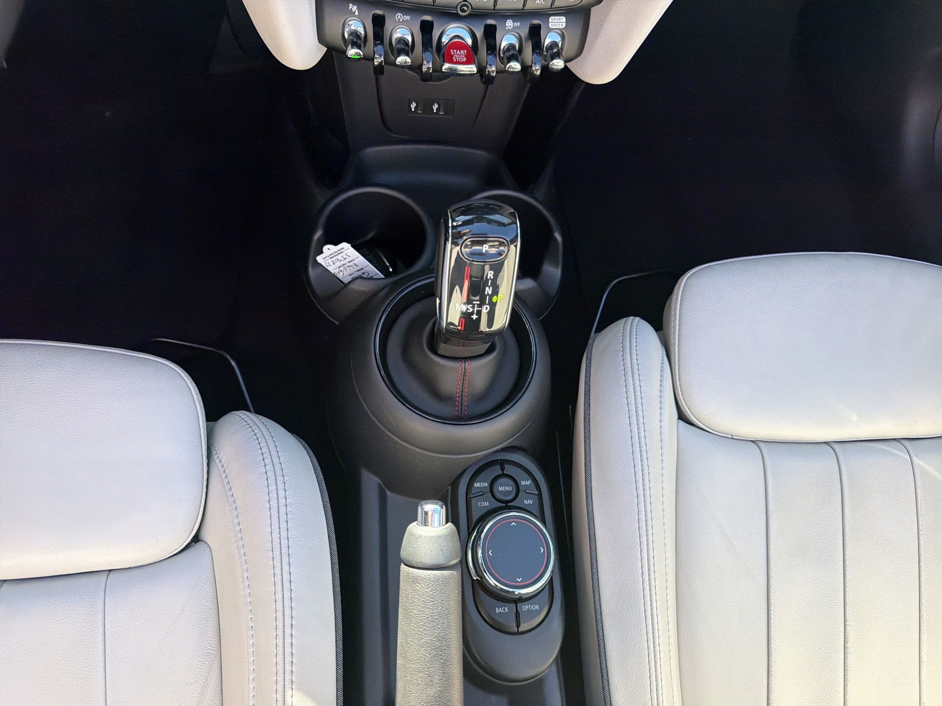 MINI Cooper S Cabriolet DKG-image-12