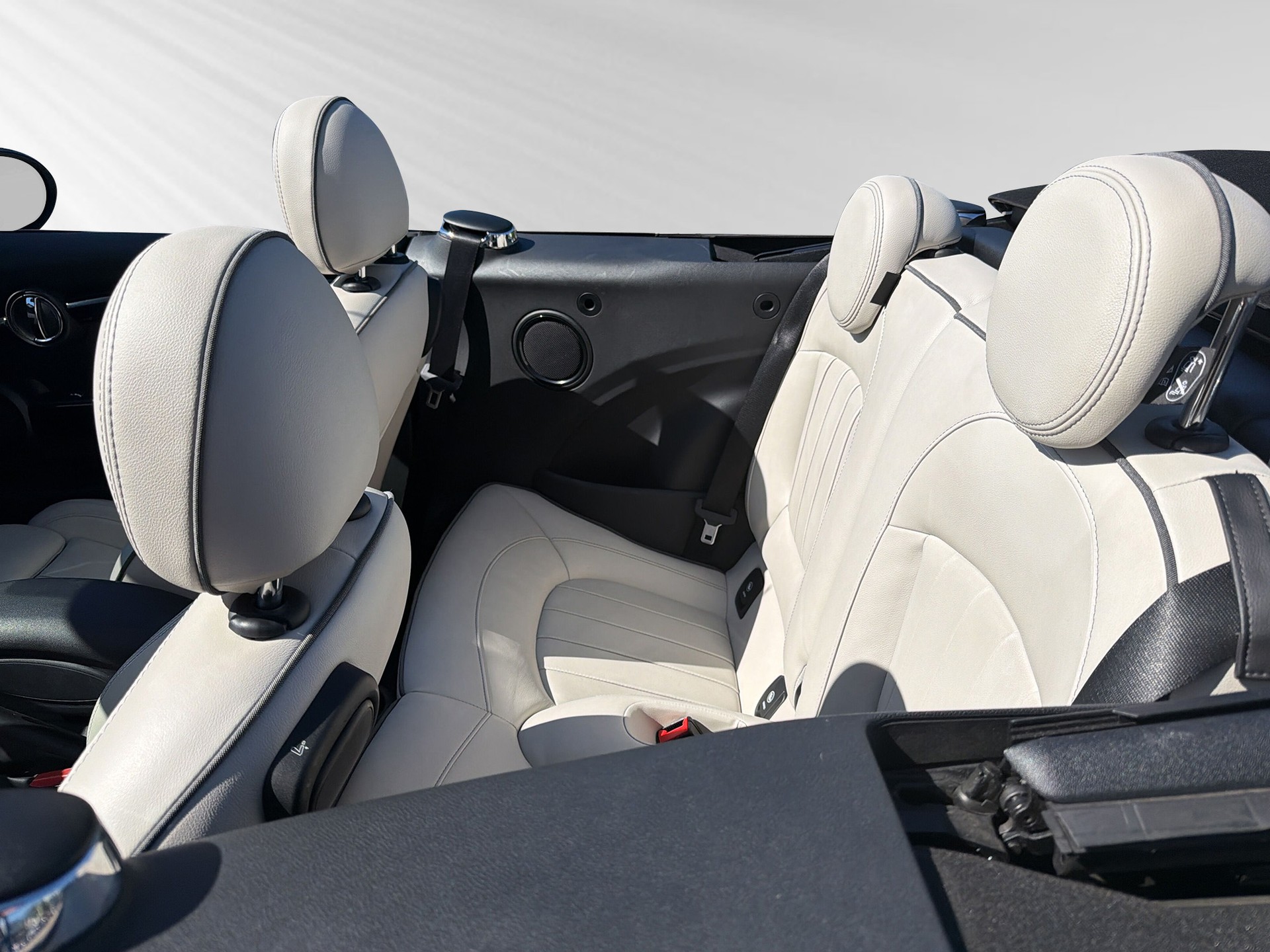 MINI Cooper S Cabriolet DKG-image-6
