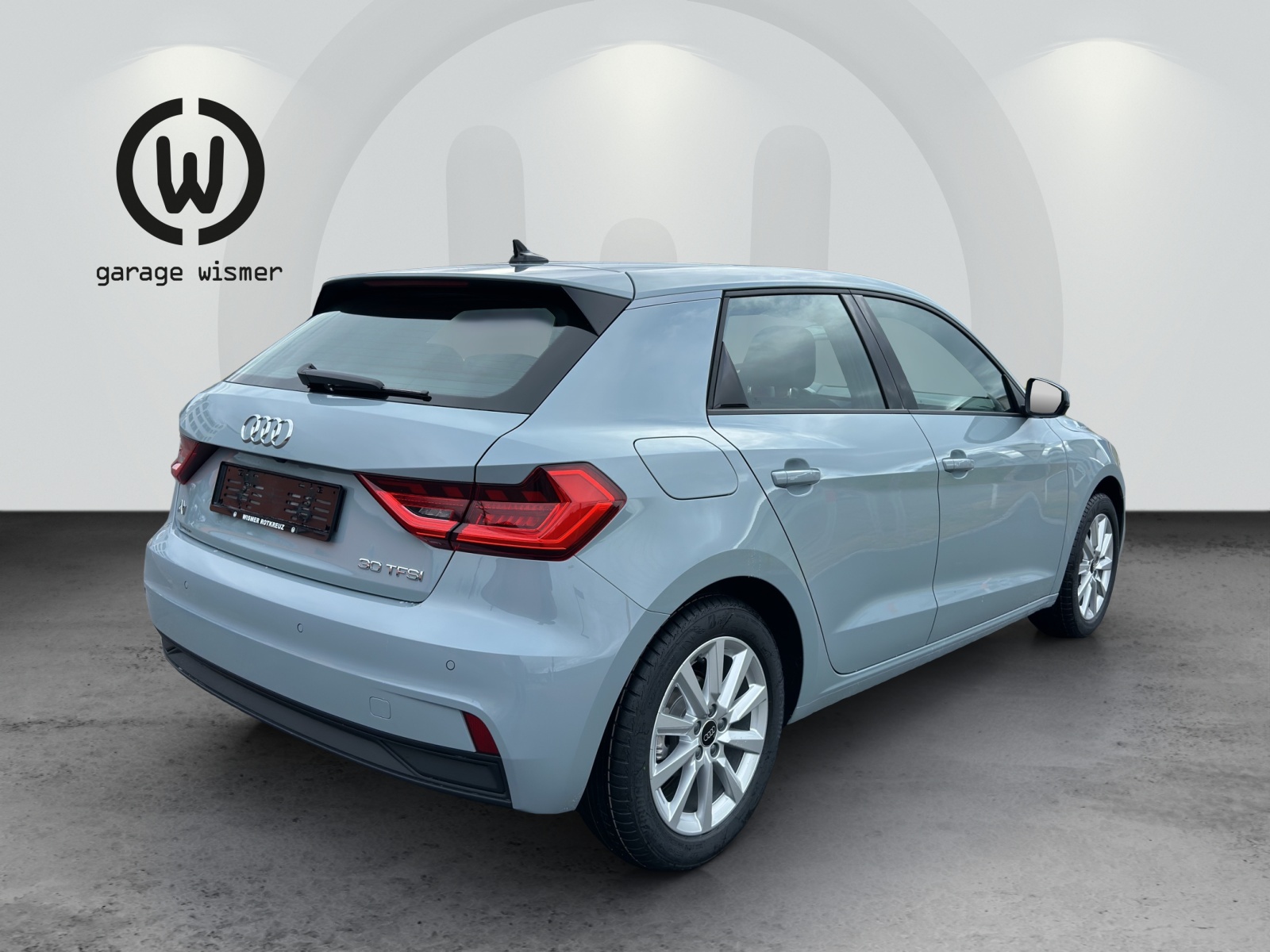 AUDI A1 Sportback 30 TFSI Attraction S-tronic-showroom-element-3