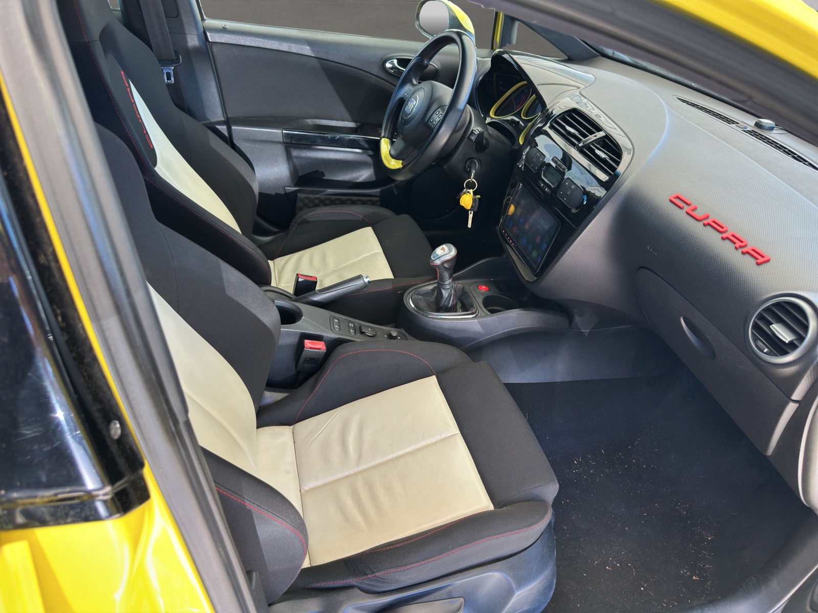SEAT Leon 2.0 TSI Cupra-image-9