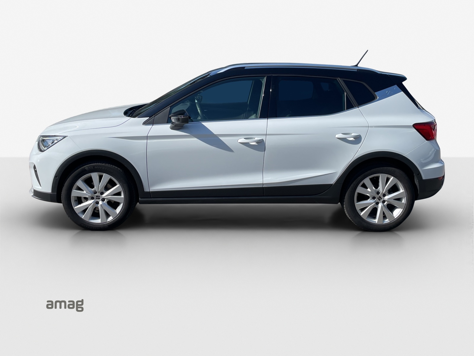 SEAT Arona 1.0 TSI Eco Xperience DSG-showroom-element-1