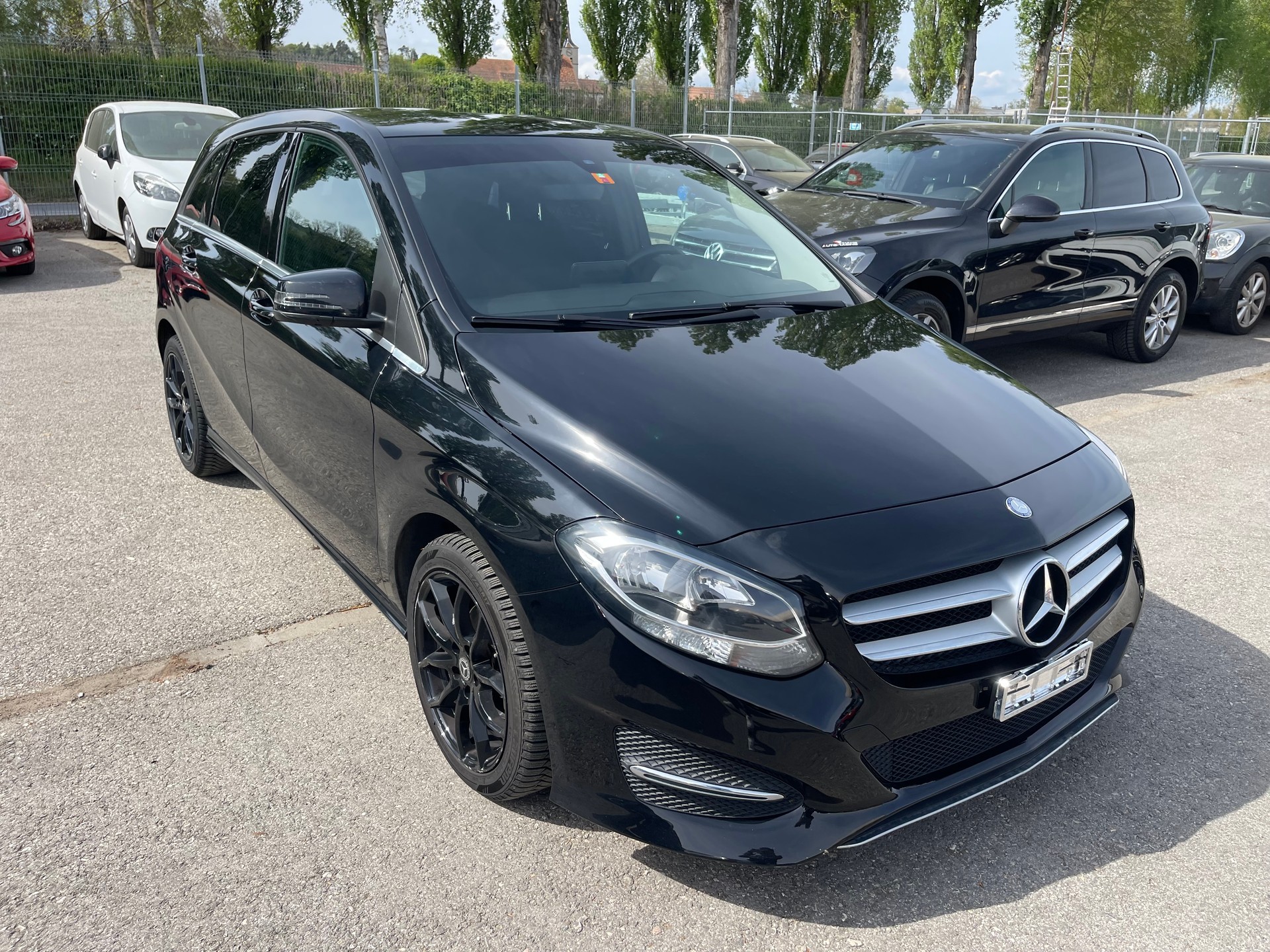 MERCEDES-BENZ B 180 Style 7G-DCT