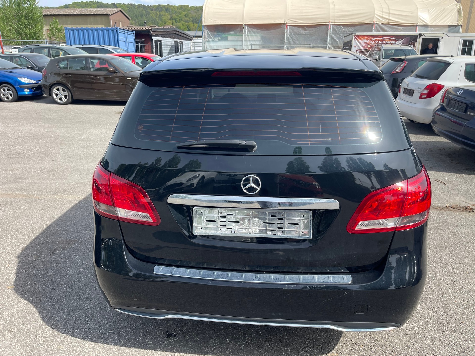 MERCEDES-BENZ B 180 Style 7G-DCT-image-2