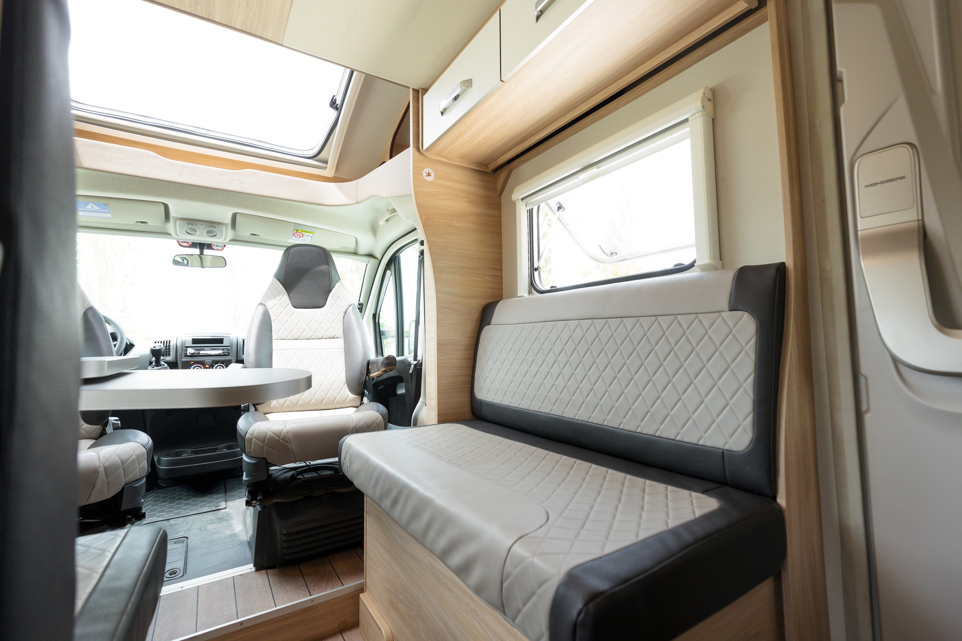 FIAT 2020 Fiat Ducato Weinsberg Carasuite | Voll ausgestattet | 5 Schlafplätze-image-1
