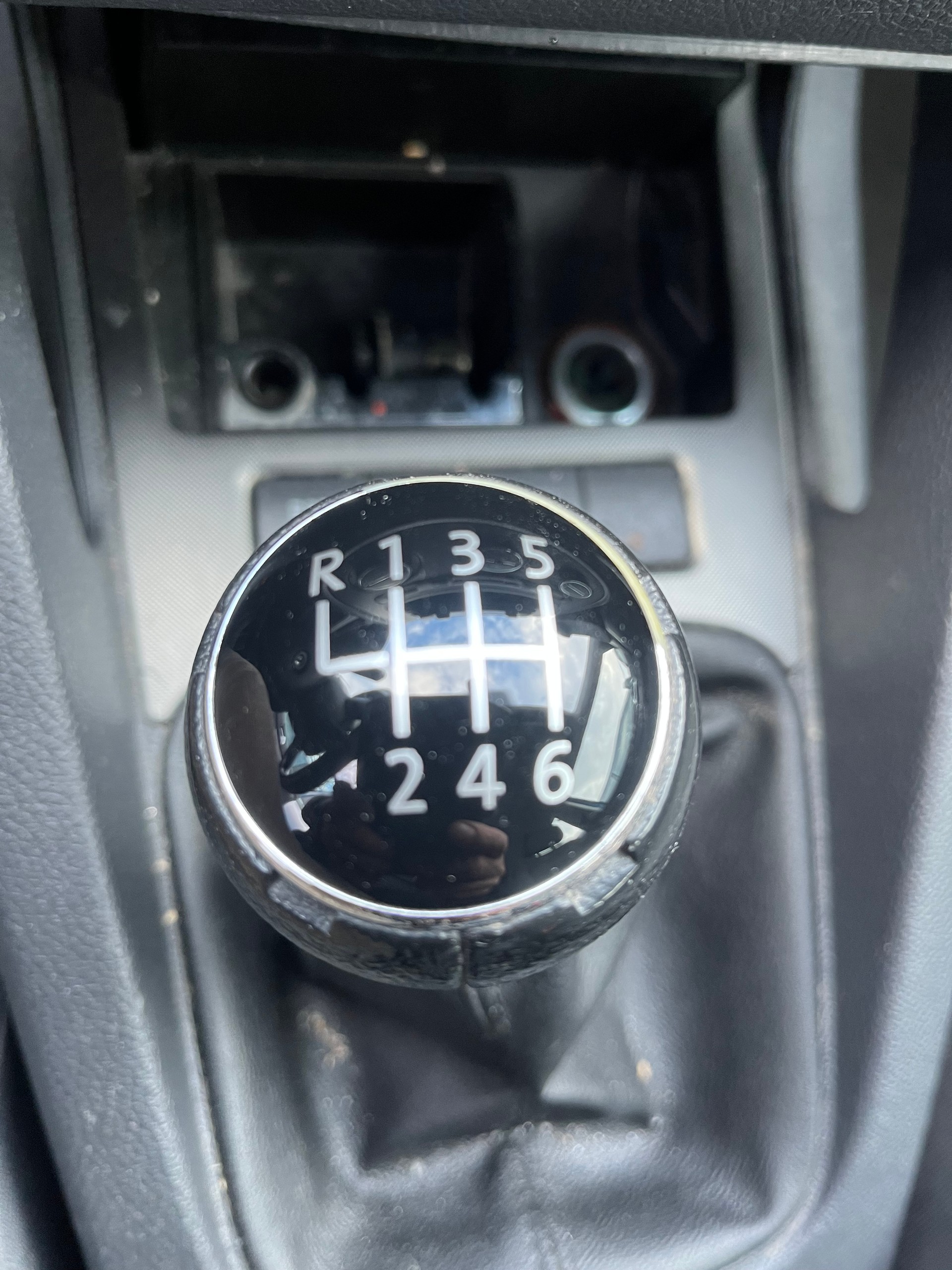 VW Limousine Benzin Handschaltung mit Klimaanlage-image-13
