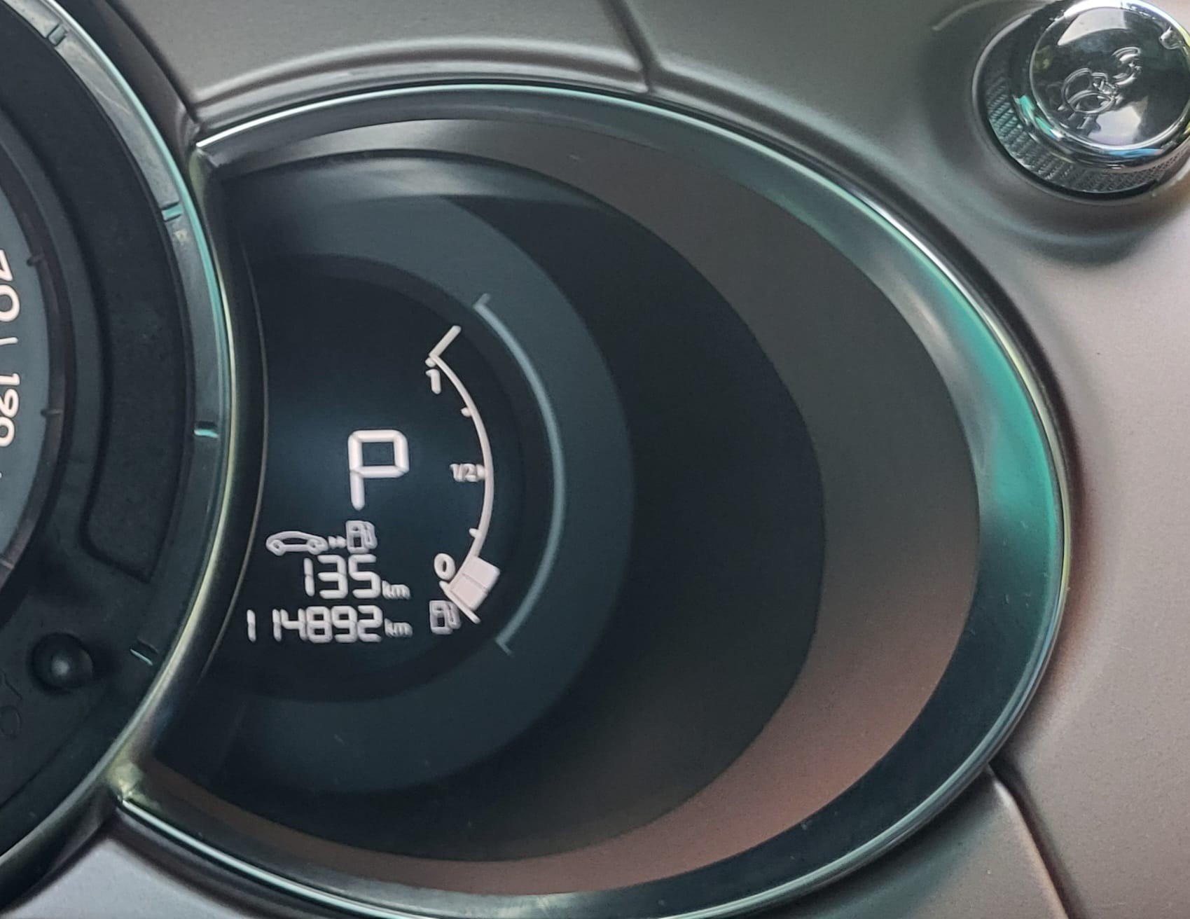 DS AUTOMOBILES DS 3 1.2 PureTech Faubourg Addict EAT-image-5
