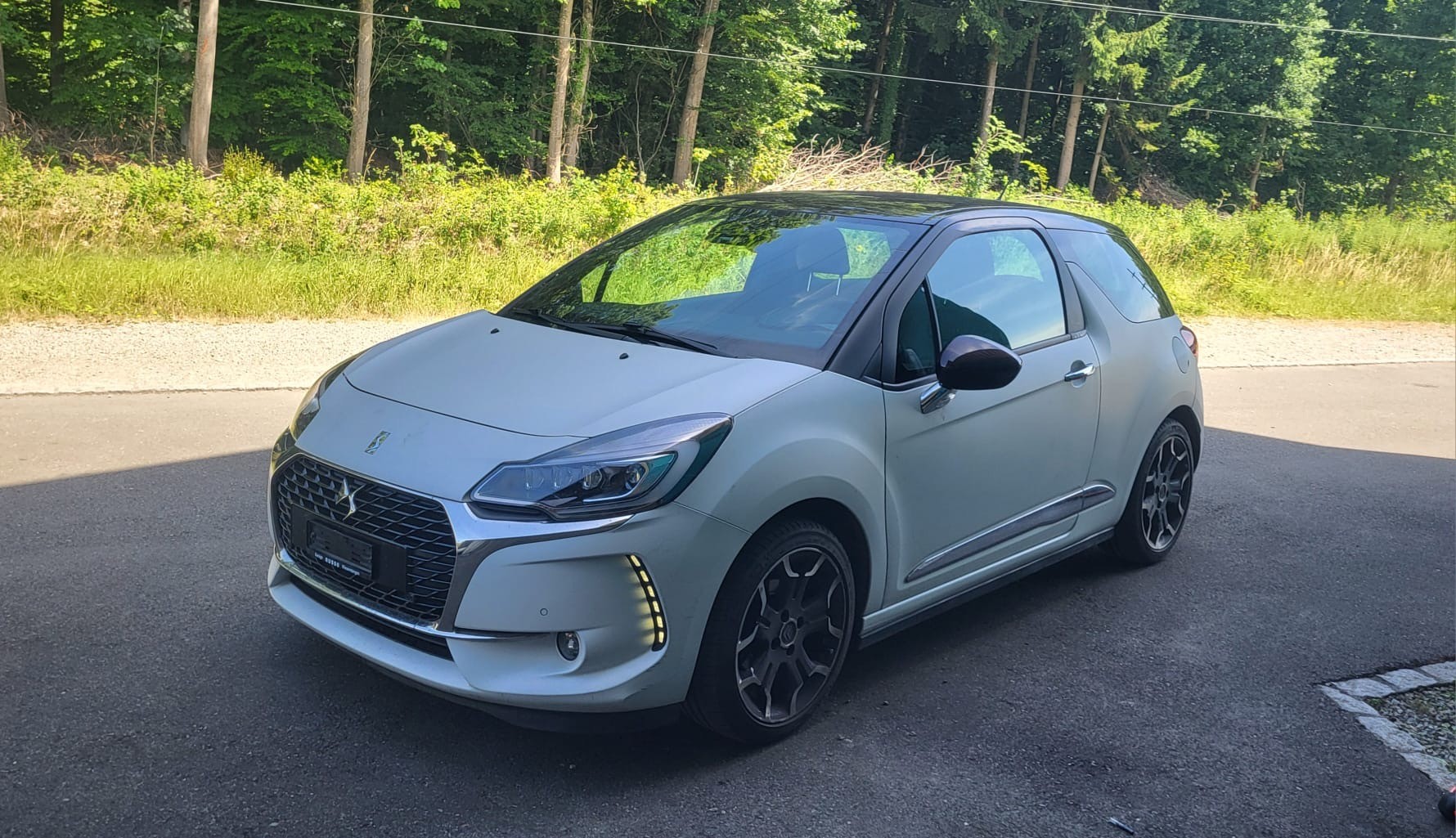 DS AUTOMOBILES DS 3 1.2 PureTech Faubourg Addict EAT