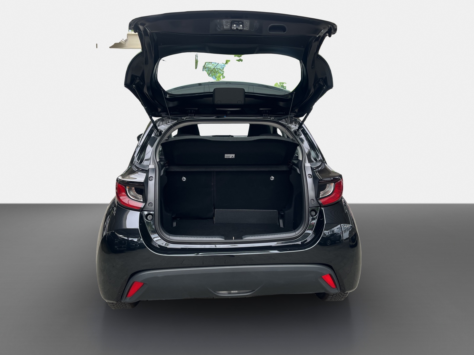 MAZDA 2 1.5 /92 Hybrid Centre-Line-image-11