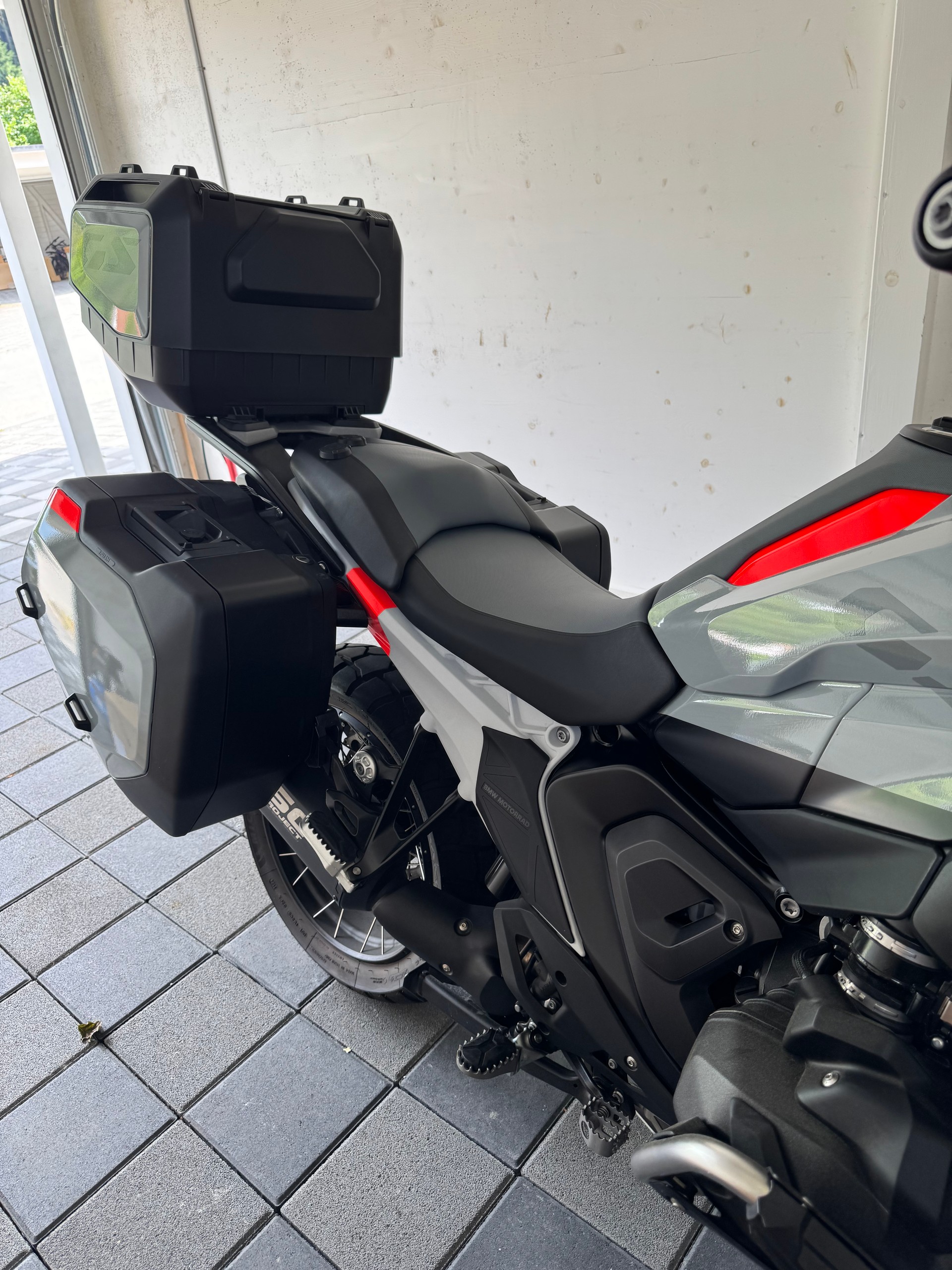 BMW R 1300 GS-image-2