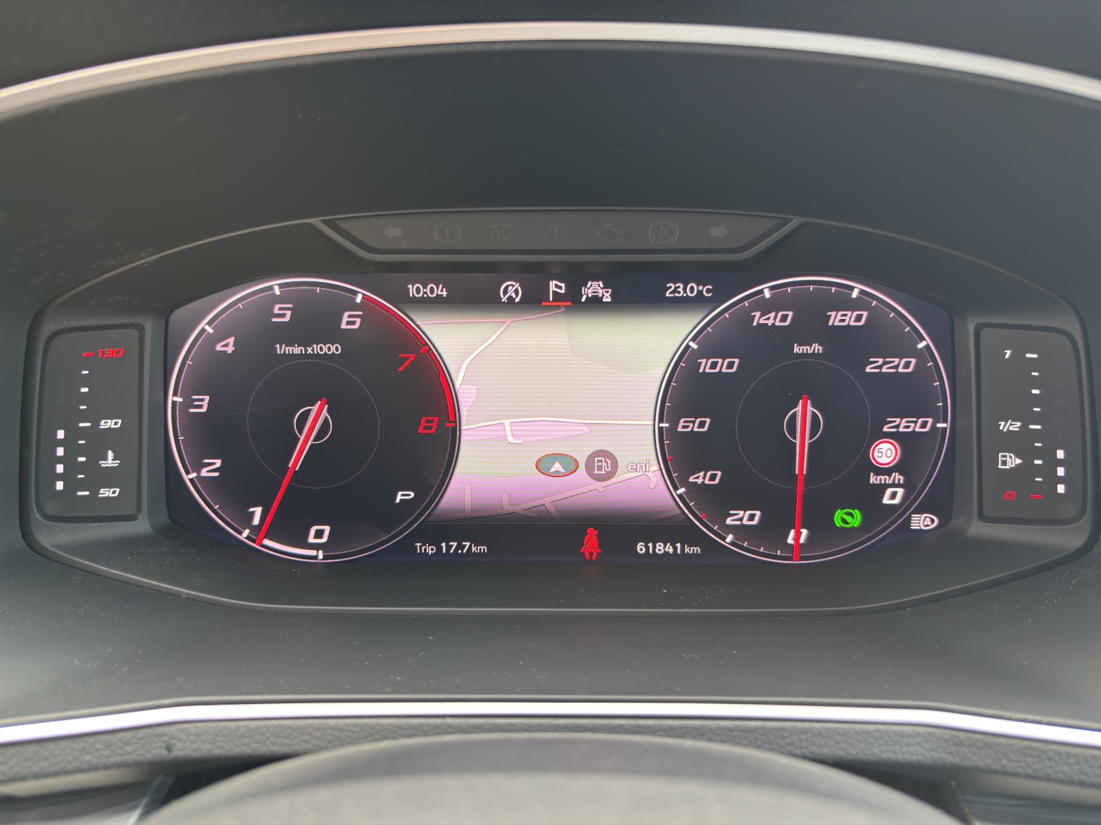 SEAT Tarraco 2.0TSI Xperience 4Drive DSG & 7-Sitzer mit AHK, Standheizung & Leder-image-16