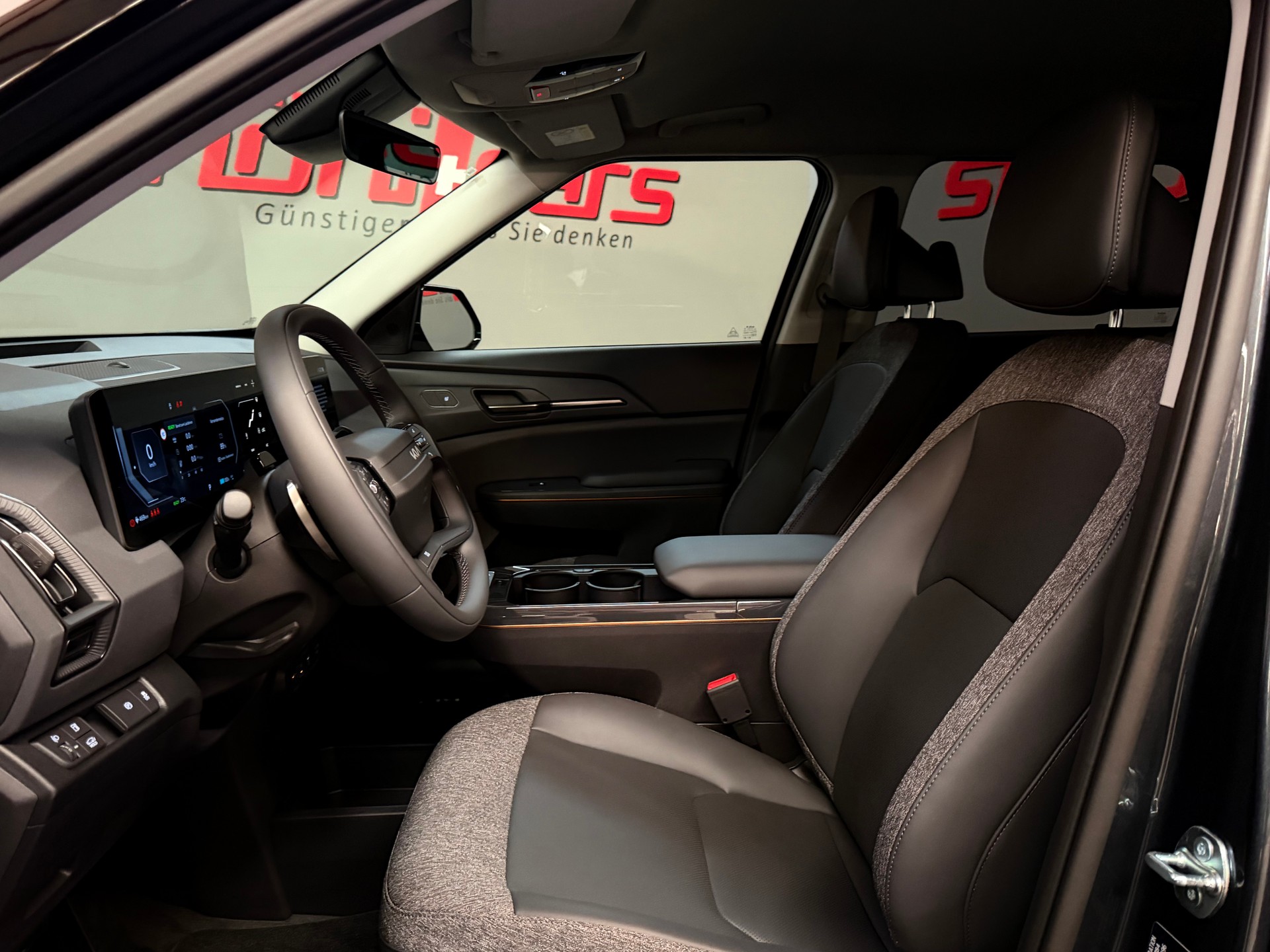 KIA EV5 81,4 kWh Earth-image-11