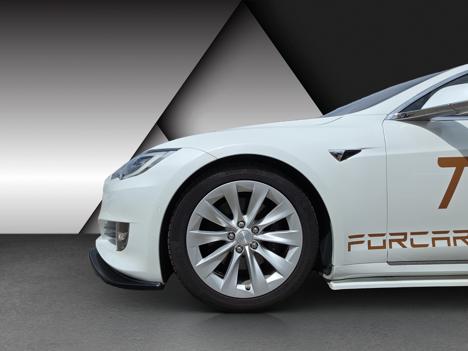 TESLA Model S 75 D-image-18