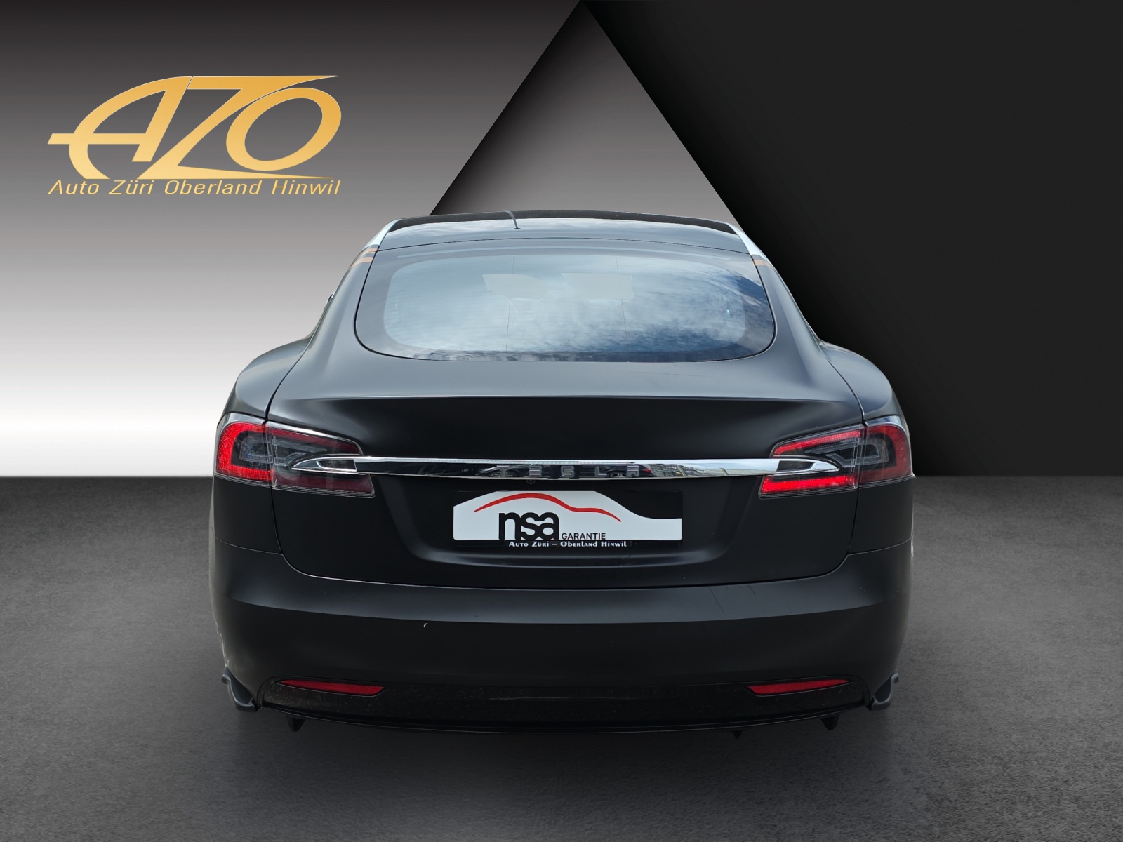 TESLA Model S 75 D-showroom-element-3