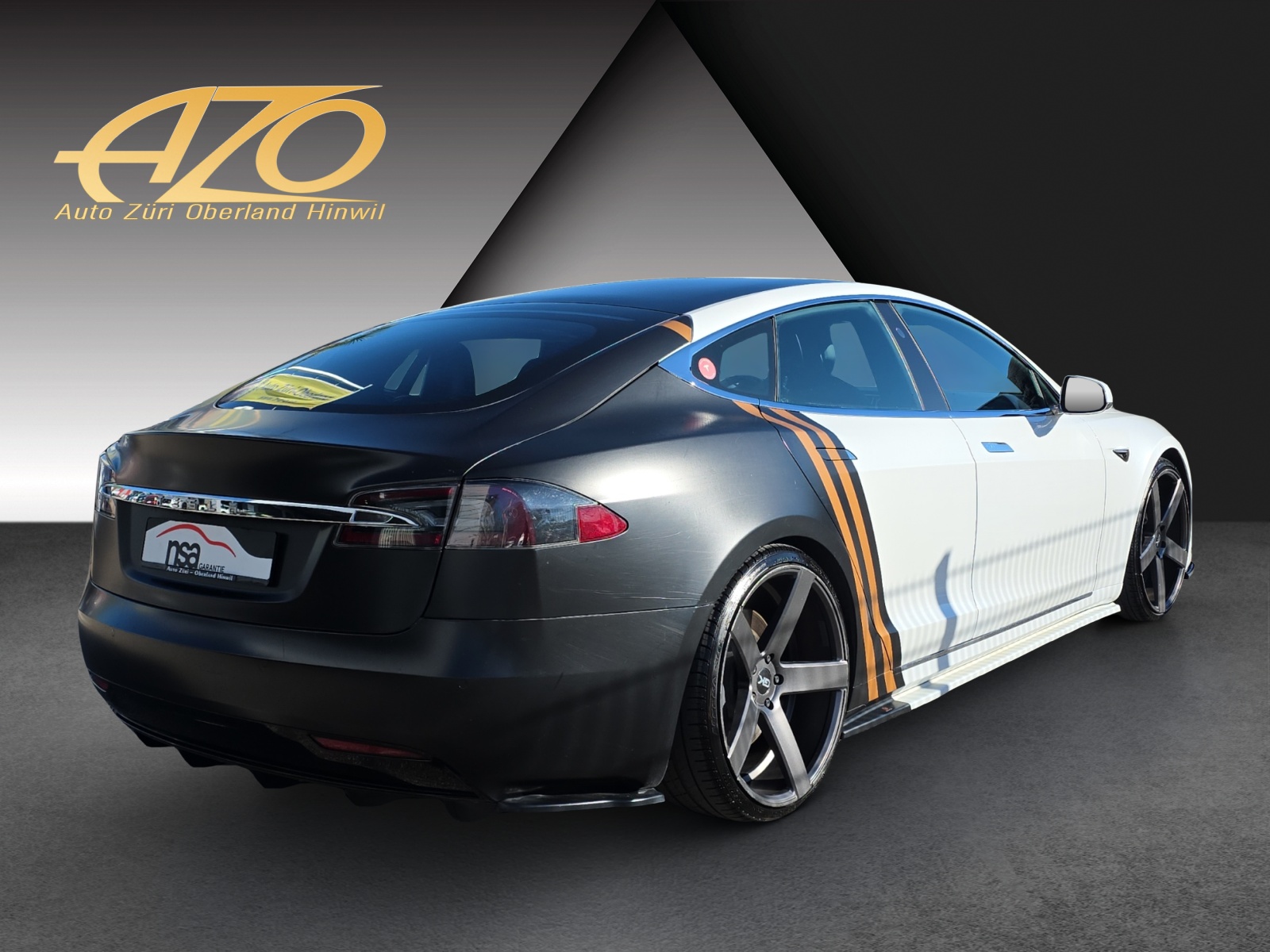 TESLA Model S 75 D-showroom-element-2