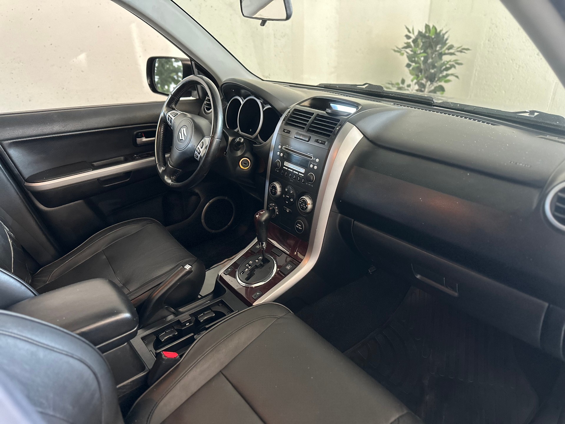 SUZUKI Grand Vitara 2.7 24V V6 Top-image-10