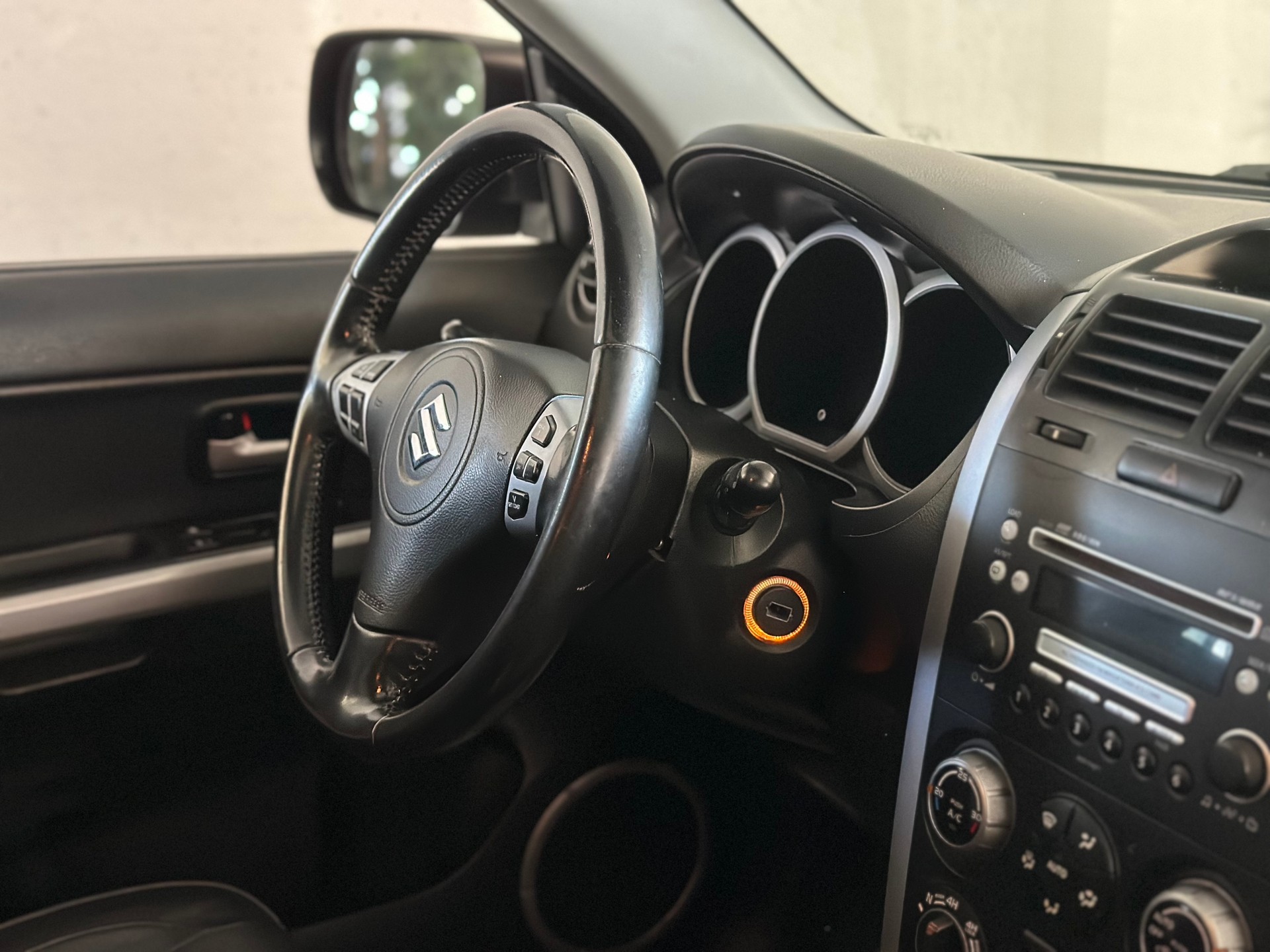 SUZUKI Grand Vitara 2.7 24V V6 Top-image-16