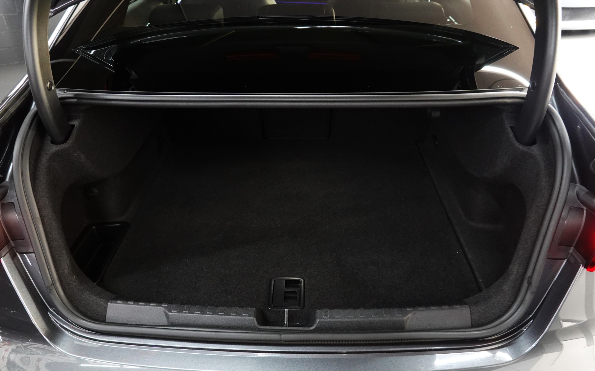 AUDI RS3 LIMOUSINE 2.5 TSI QUATTRO S-TRONIC CH-FZ SEDAN GRAIL ON TOP-image-37