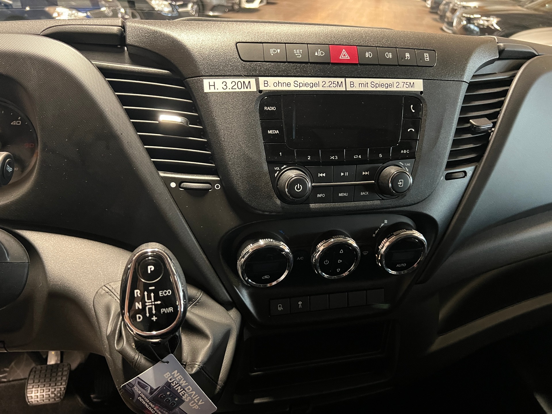 IVECO 35 S 16 A8-image-15