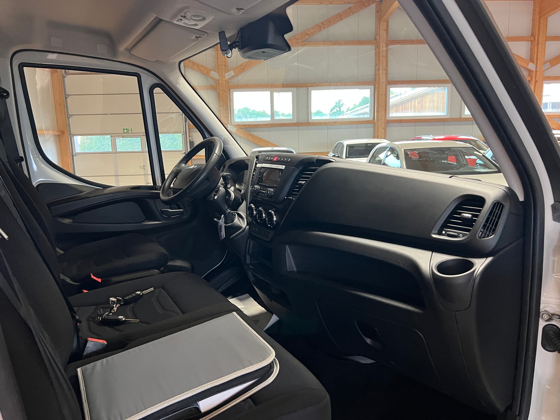 IVECO 35 S 16 A8-image-8