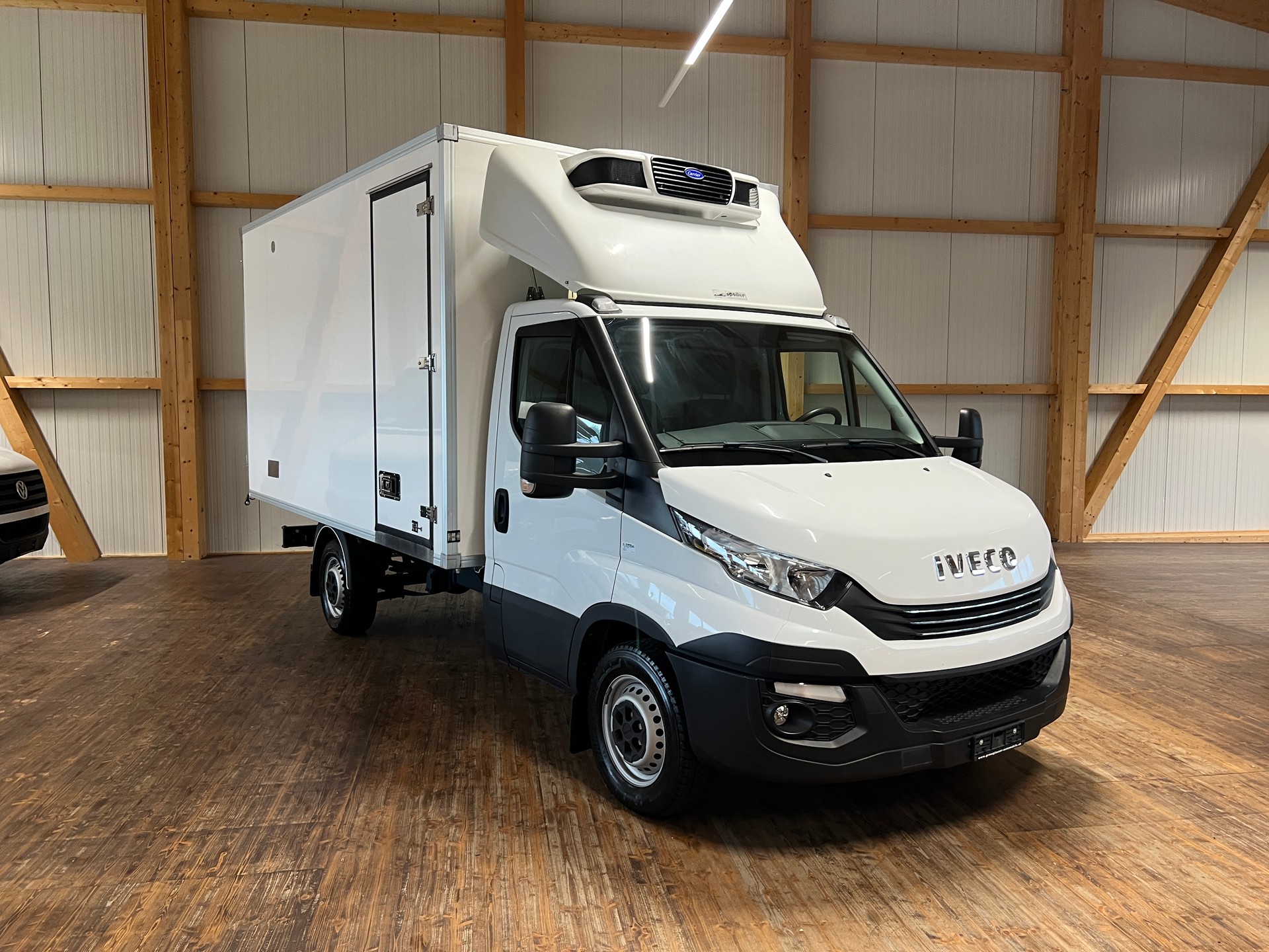 IVECO 35 S 16 A8-showroom-element-2