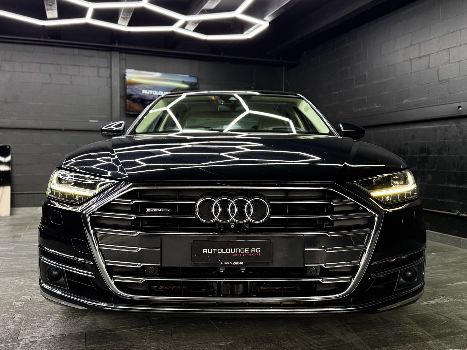 AUDI A8 50 TDI quattro tiptronic-showroom-element-2