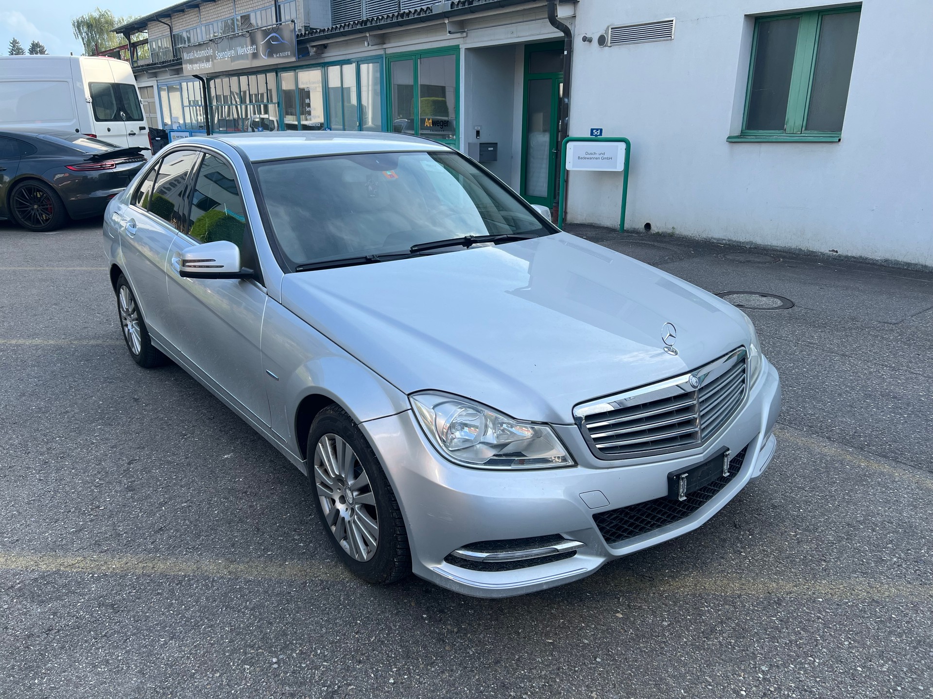 MERCEDES-BENZ C 200 Elégance 7G-Tronic