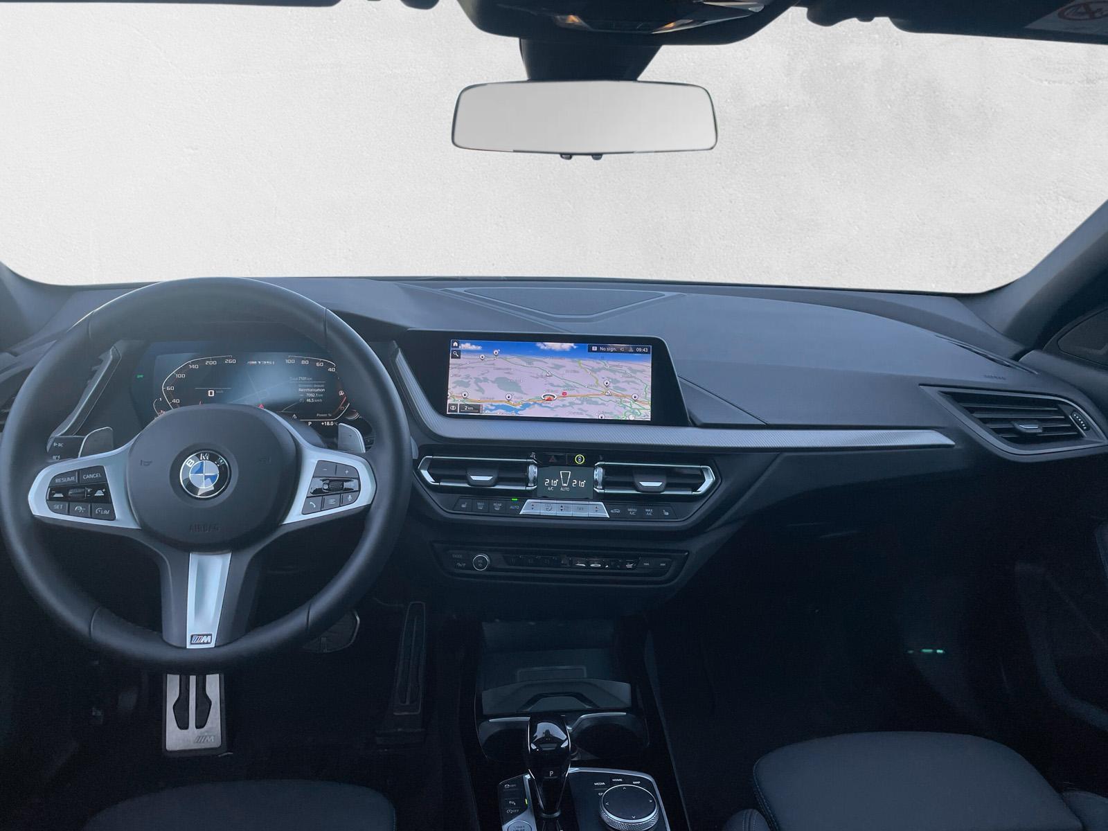 BMW M135i xDrive-image-7