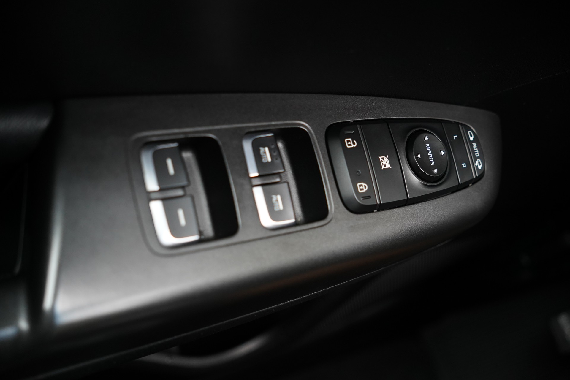 KIA Sportage 1.6 GDi Trend 2WD-image-26