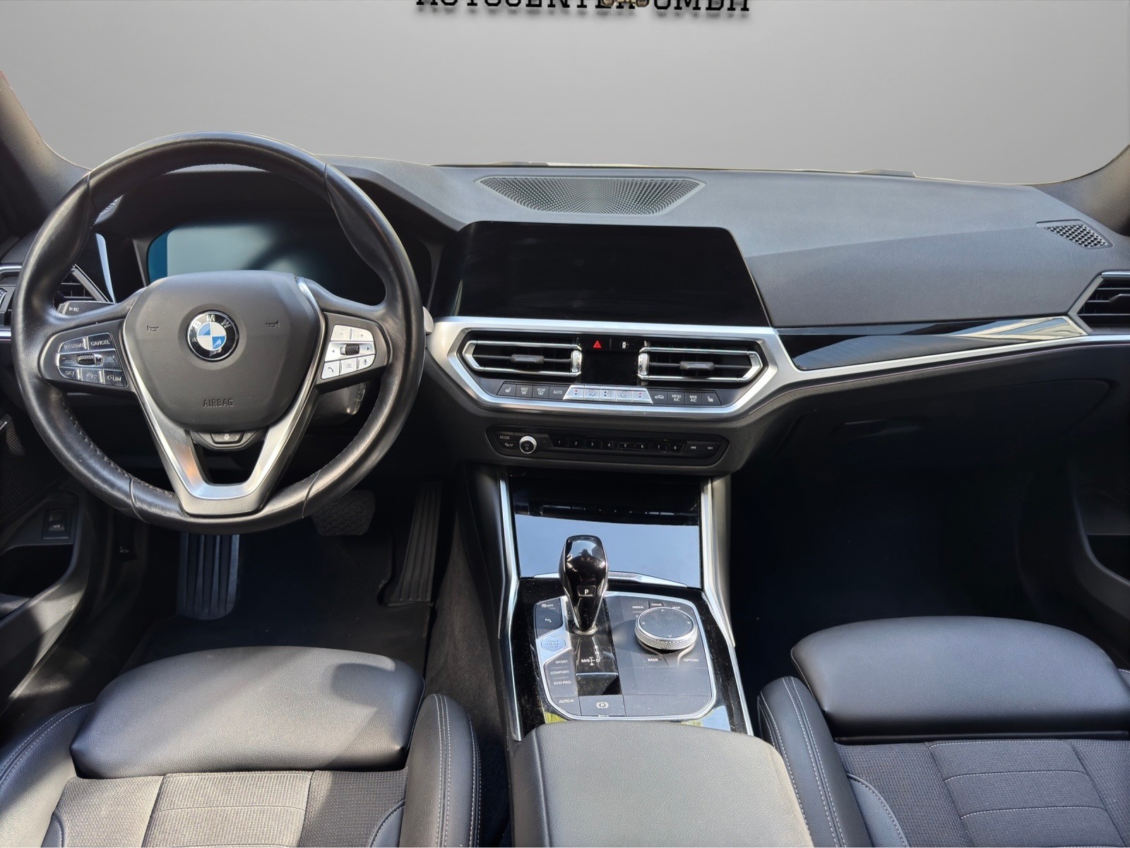 BMW 320d xDrive 48V Touring Sport Line Steptronic-image-8